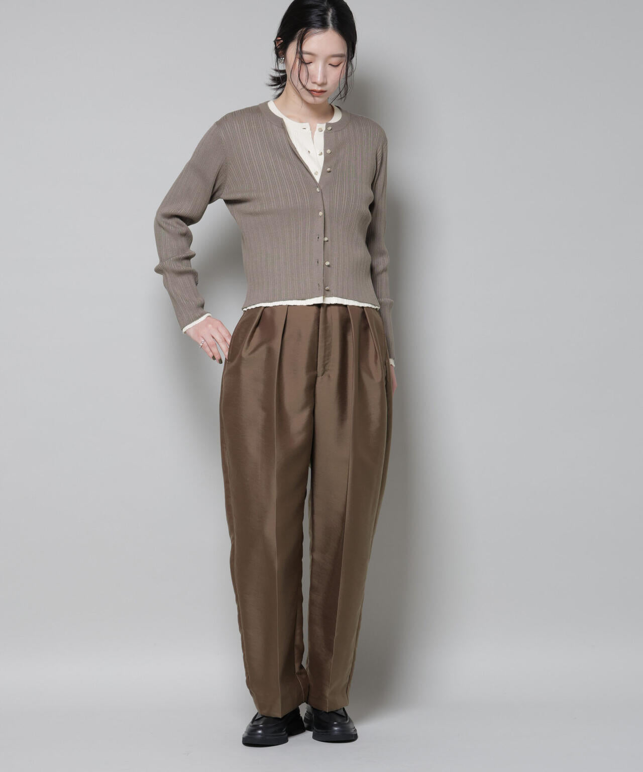 ツイルウェーブタックバレルパンツ