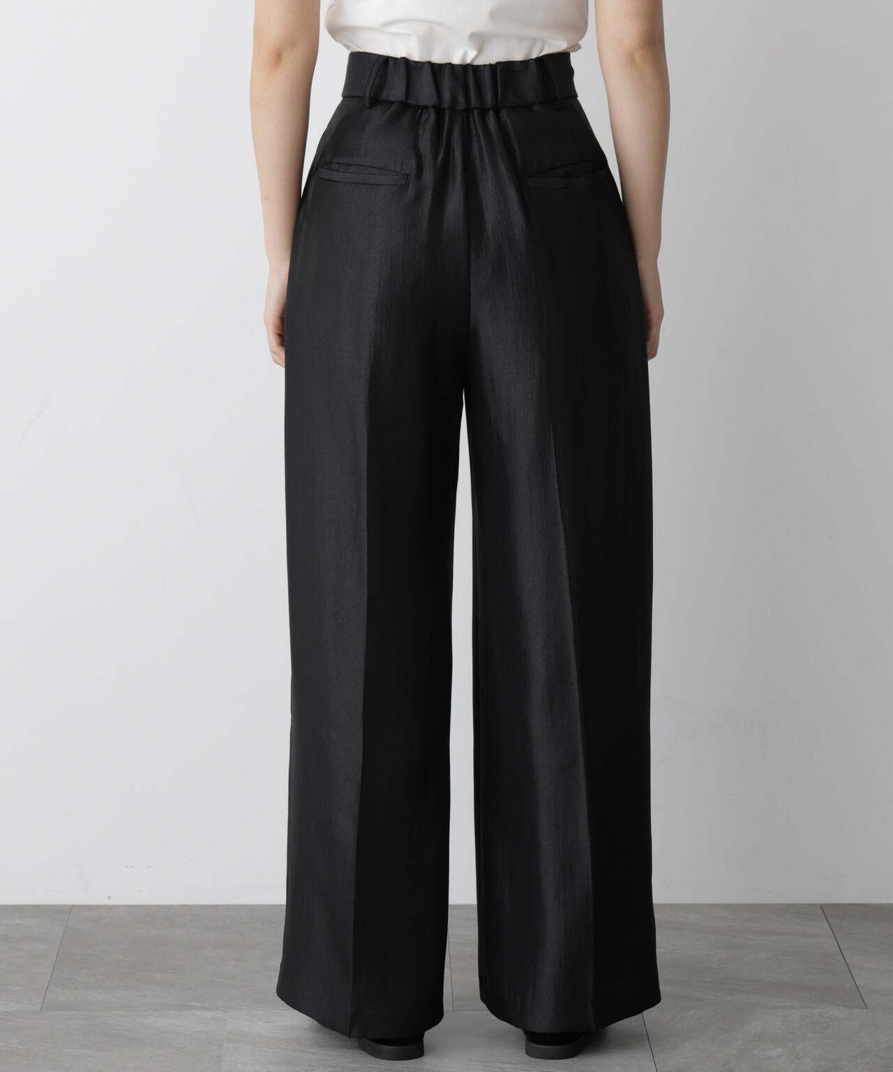 「STEVELOUR」サテンタックワイドパンツ(セットアップ可)