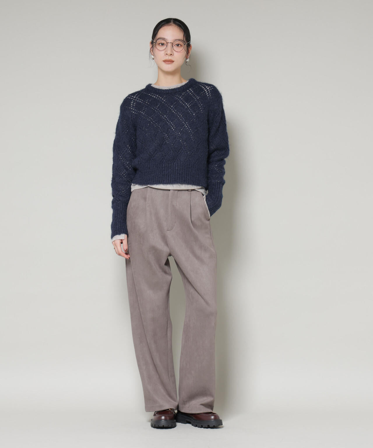 フェイクスエードタックパンツ