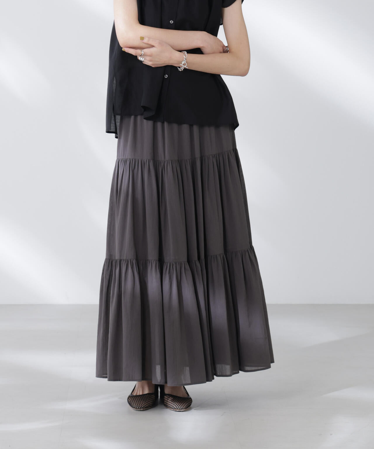 ナノ・ユニバース] アシメ ティアード シフォン ギャザー スカート