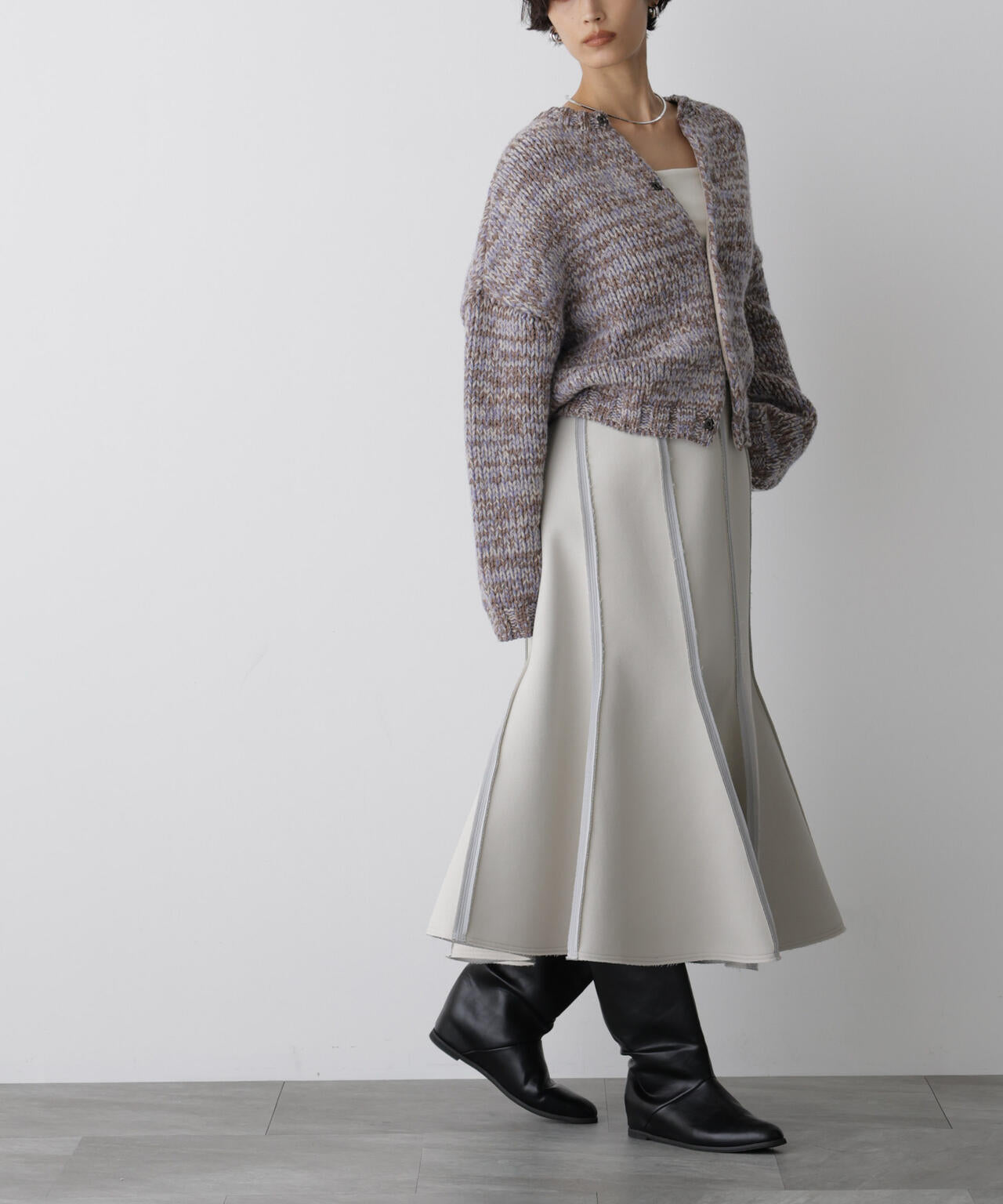 「STEVELOUR」ダンボールシェルスカート