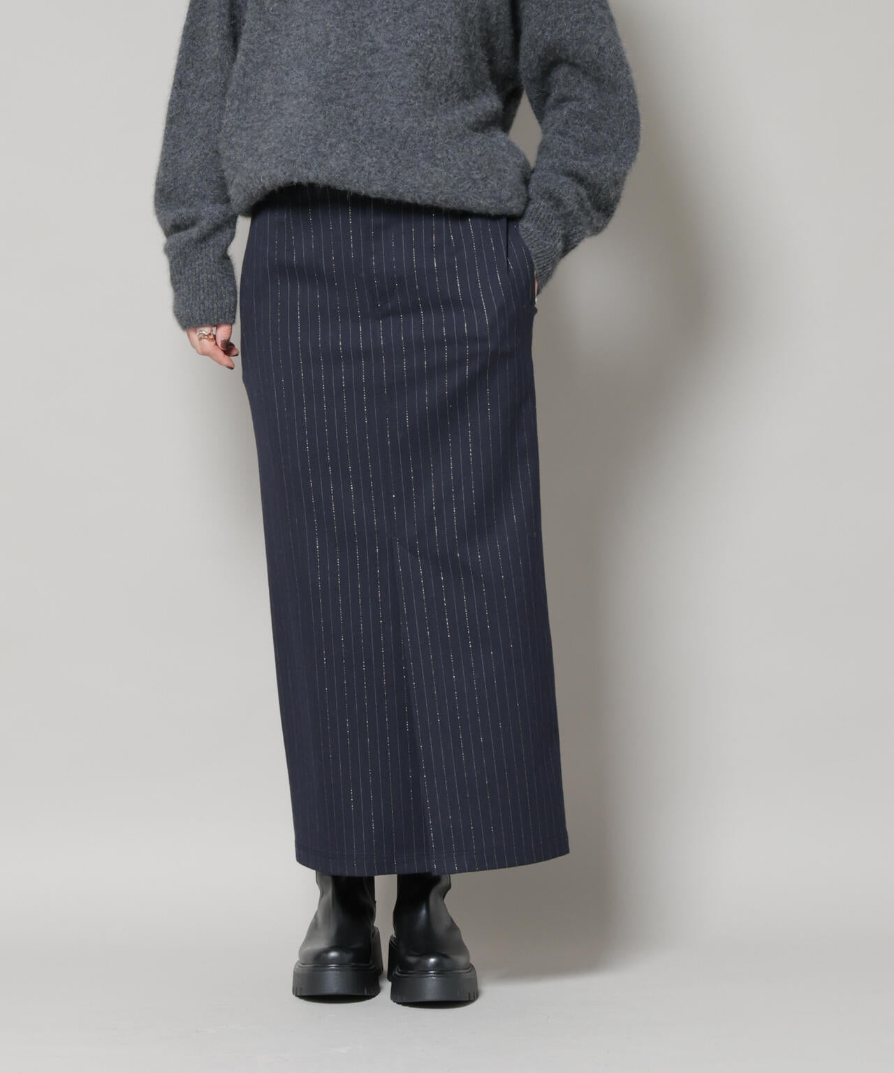 ラメストライプスーチングIラインスカート