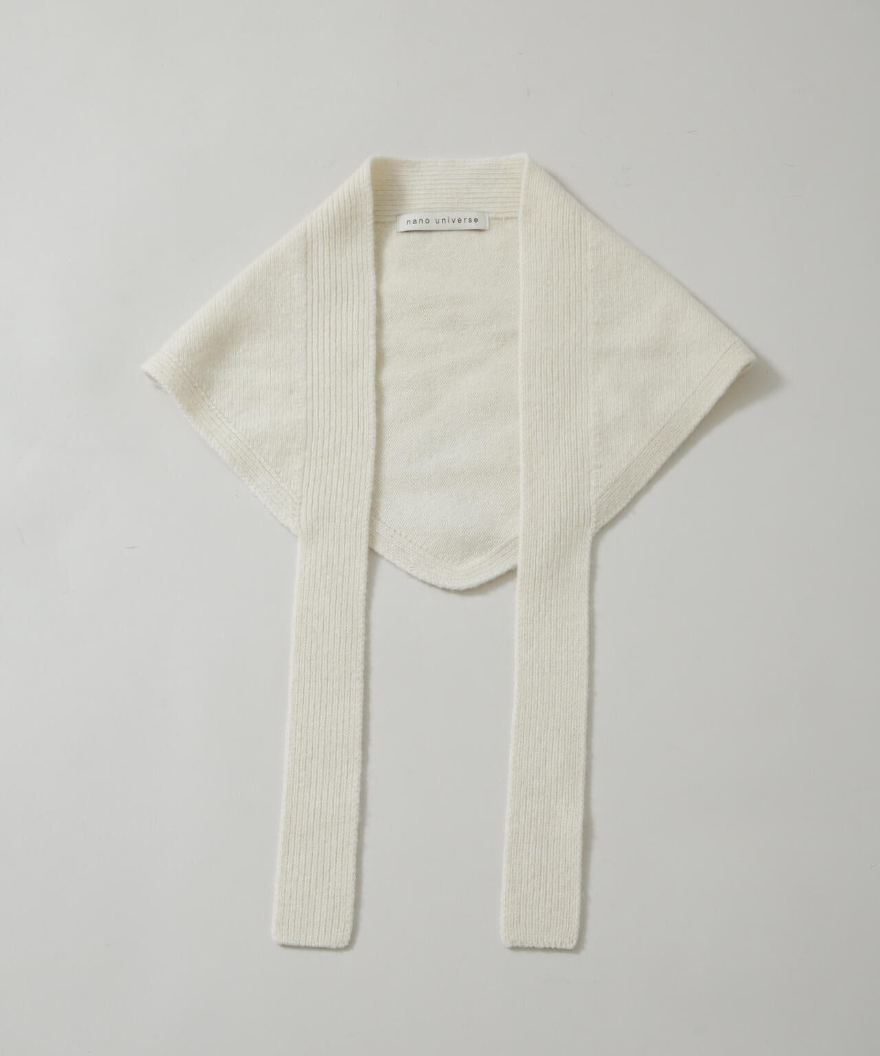 AQUAウールカシミヤトライアングルストール