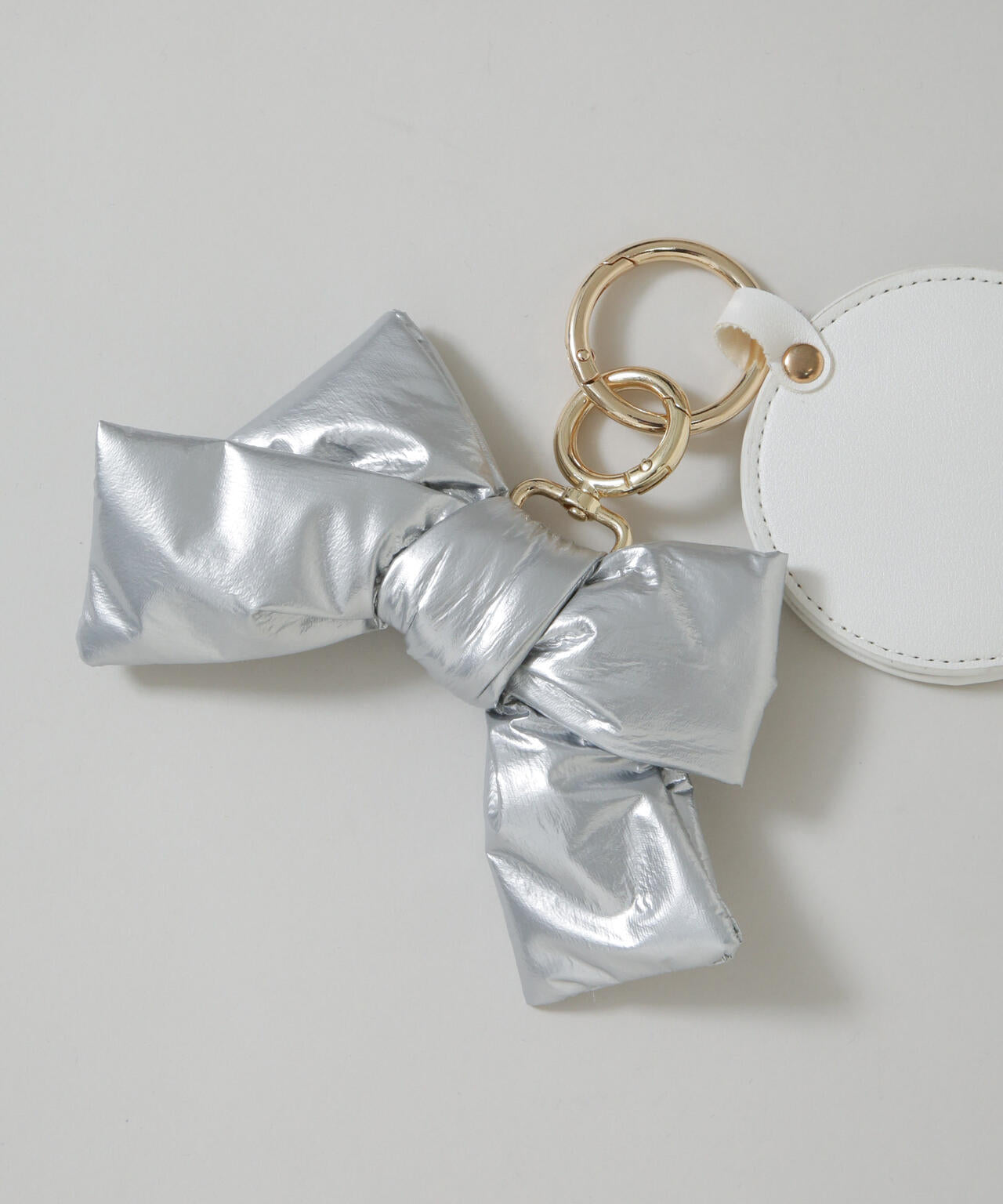 リボンミラーチャーム | NANO universe（ナノ・ユニバース） ｜【公式