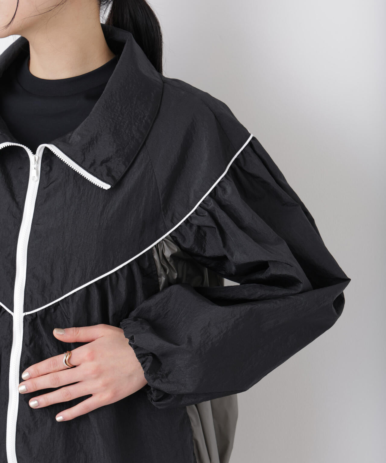 シアーライトギャザーブルゾン
