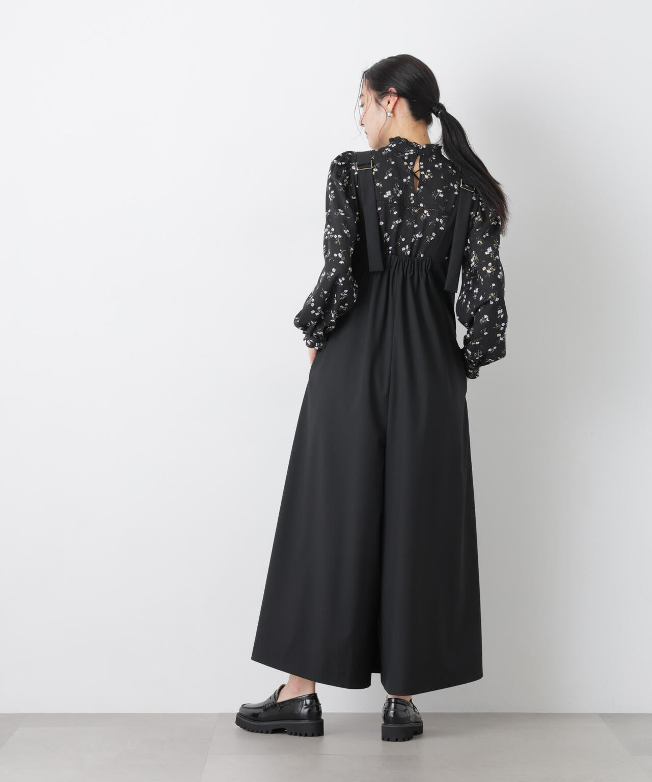 ワイドフレアサロペット