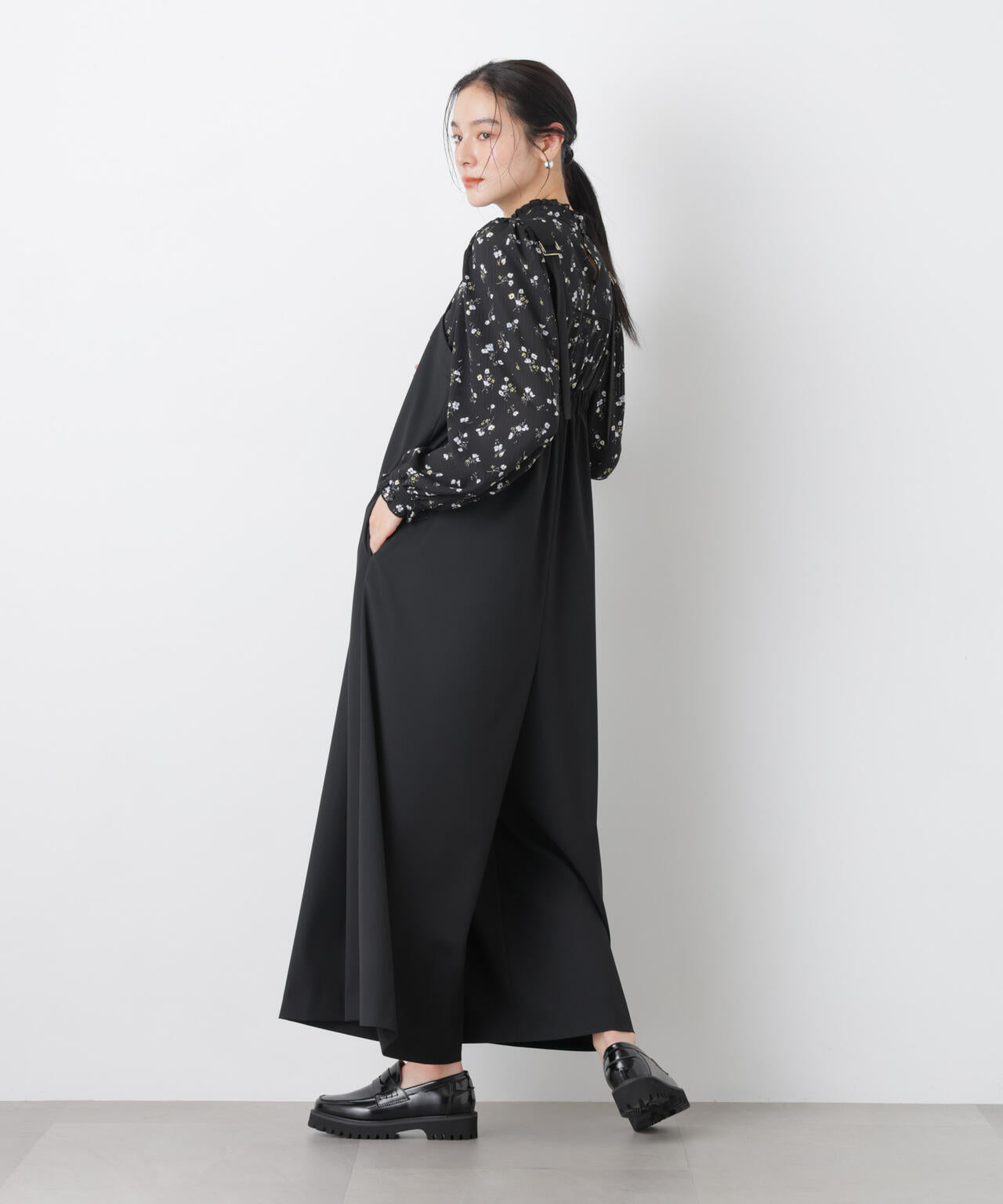 ワイドフレアサロペット