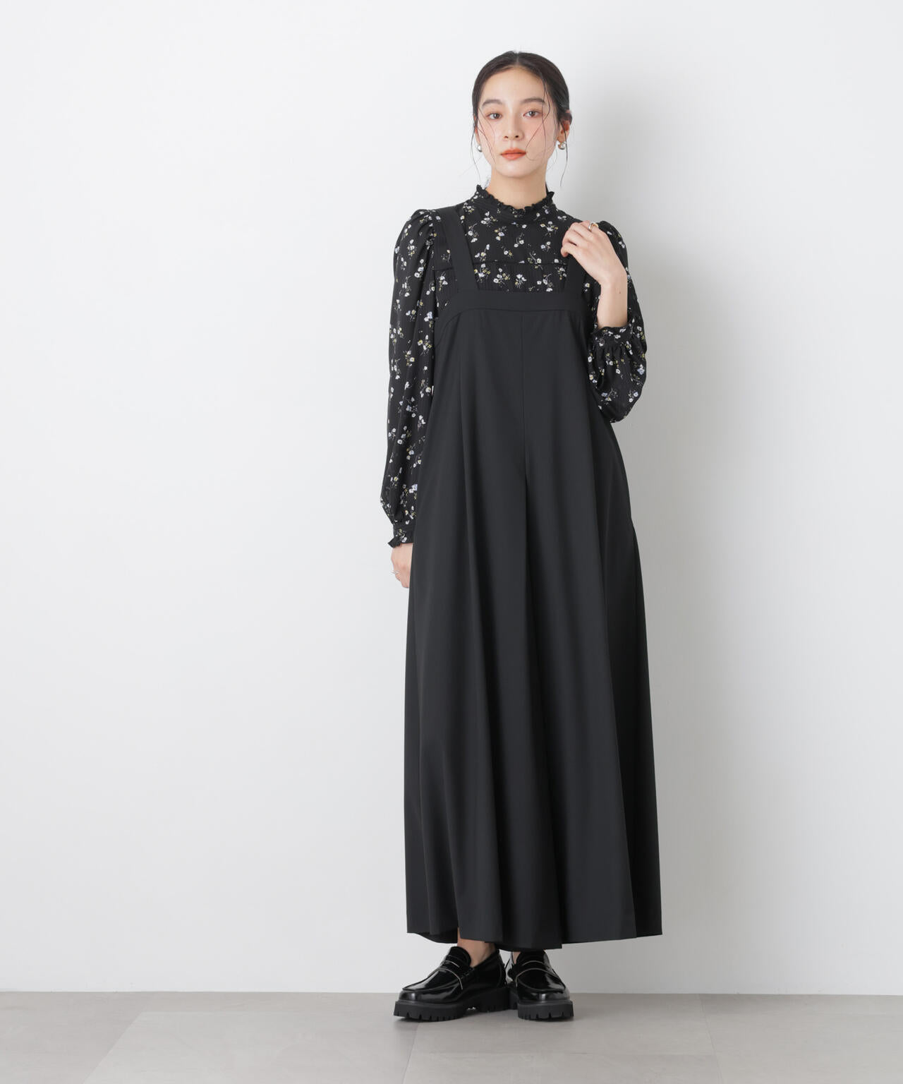 ワイドフレアサロペット