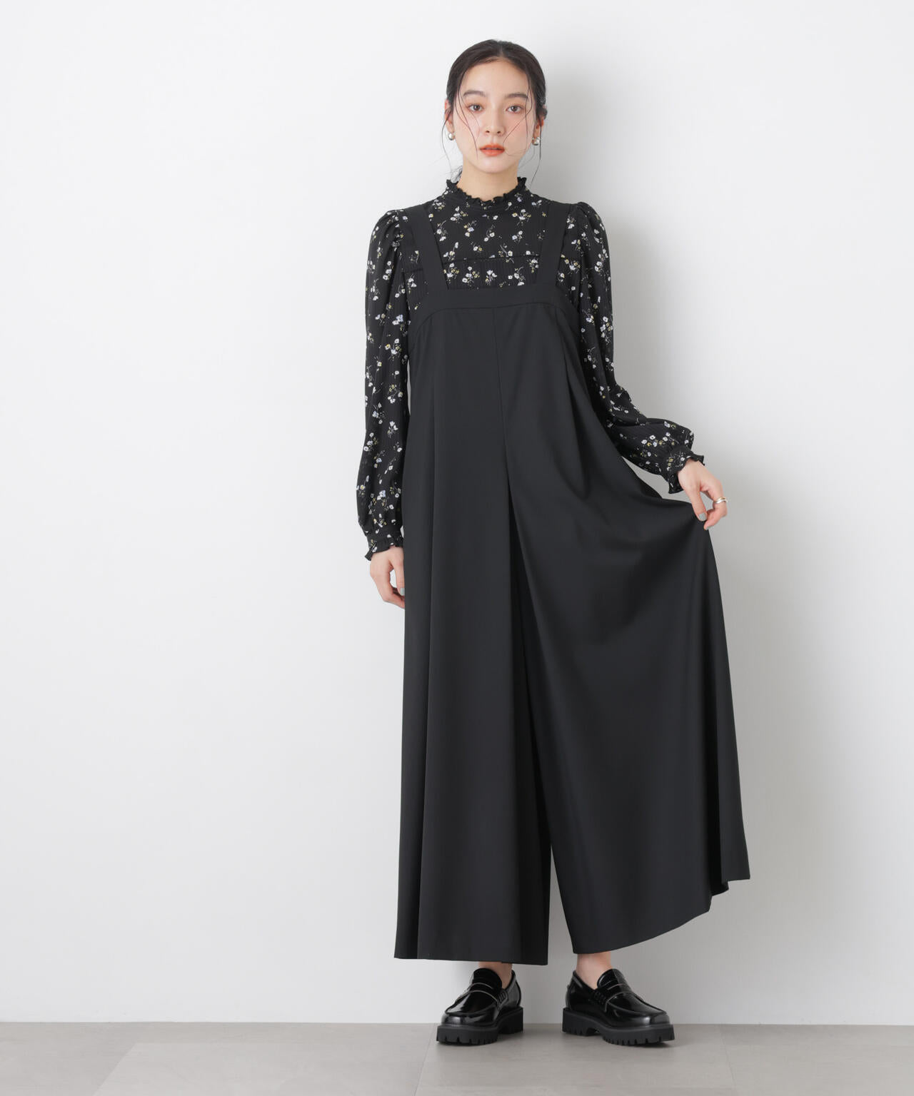 ワイドフレアサロペット