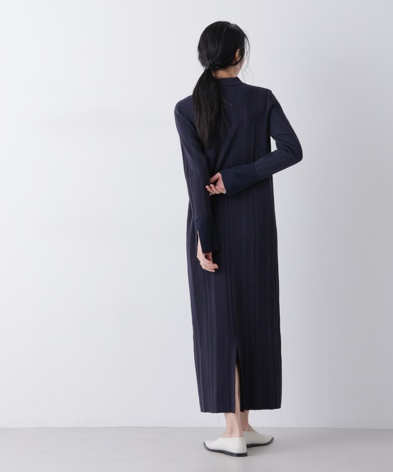 衿付きランダムリブニットワンピース