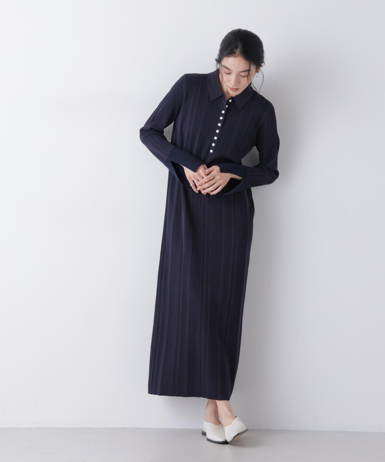 衿付きランダムリブニットワンピース