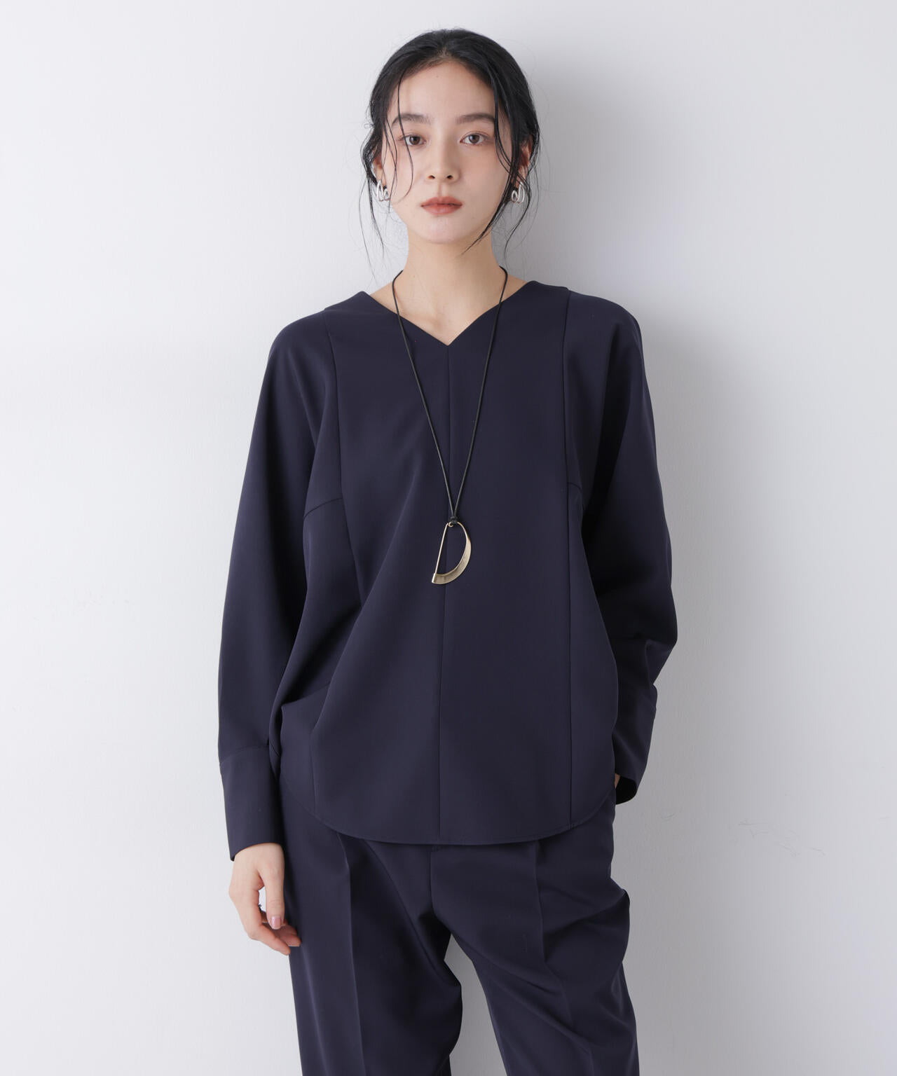 デイリーファンクション Vネックブラウス(セットアップ可)