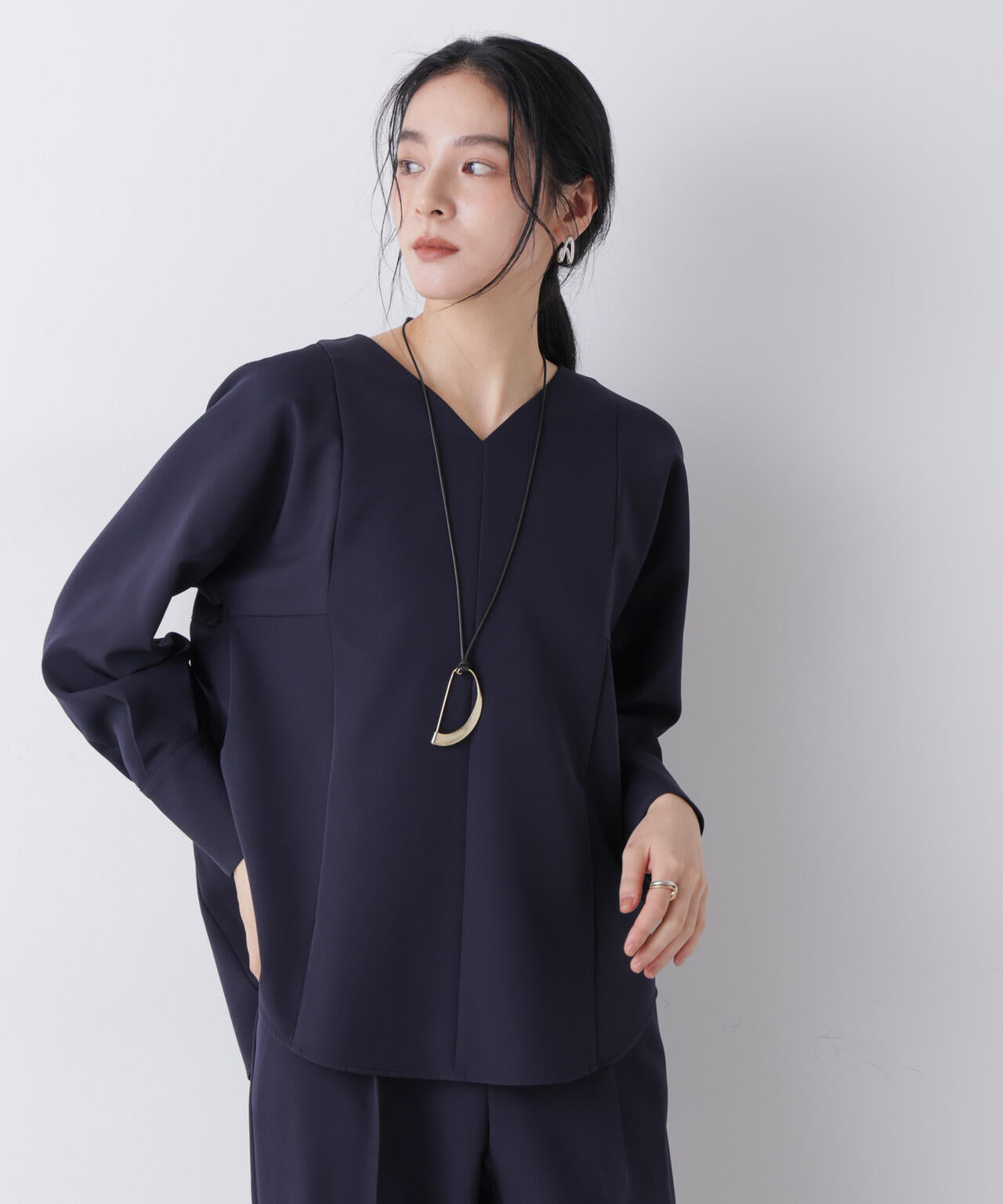 デイリーファンクション Vネックブラウス(セットアップ可)