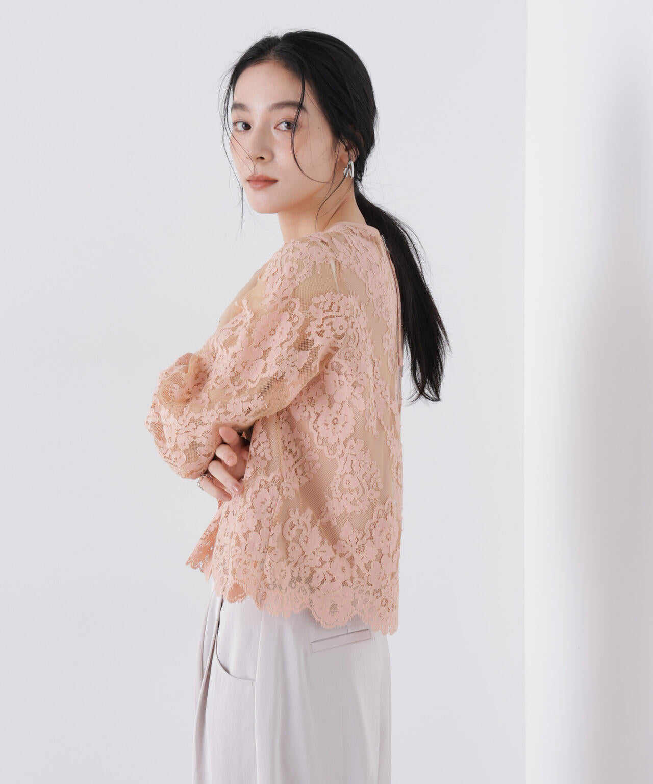 レーススカラップブラウス | NANO universe（ナノ・ユニバース