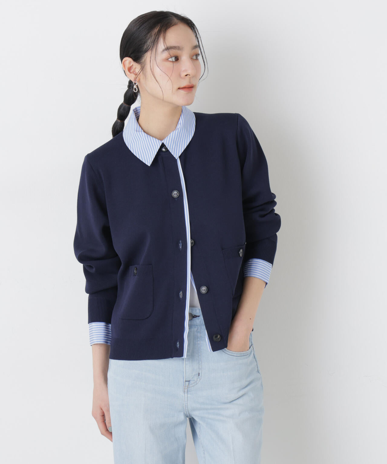 アンミヌ unminouギャザーシャツドッキングカーディガン NAVY アンミヌ unminouギャザーシャツドッキングカーディガン NAVYの通販は