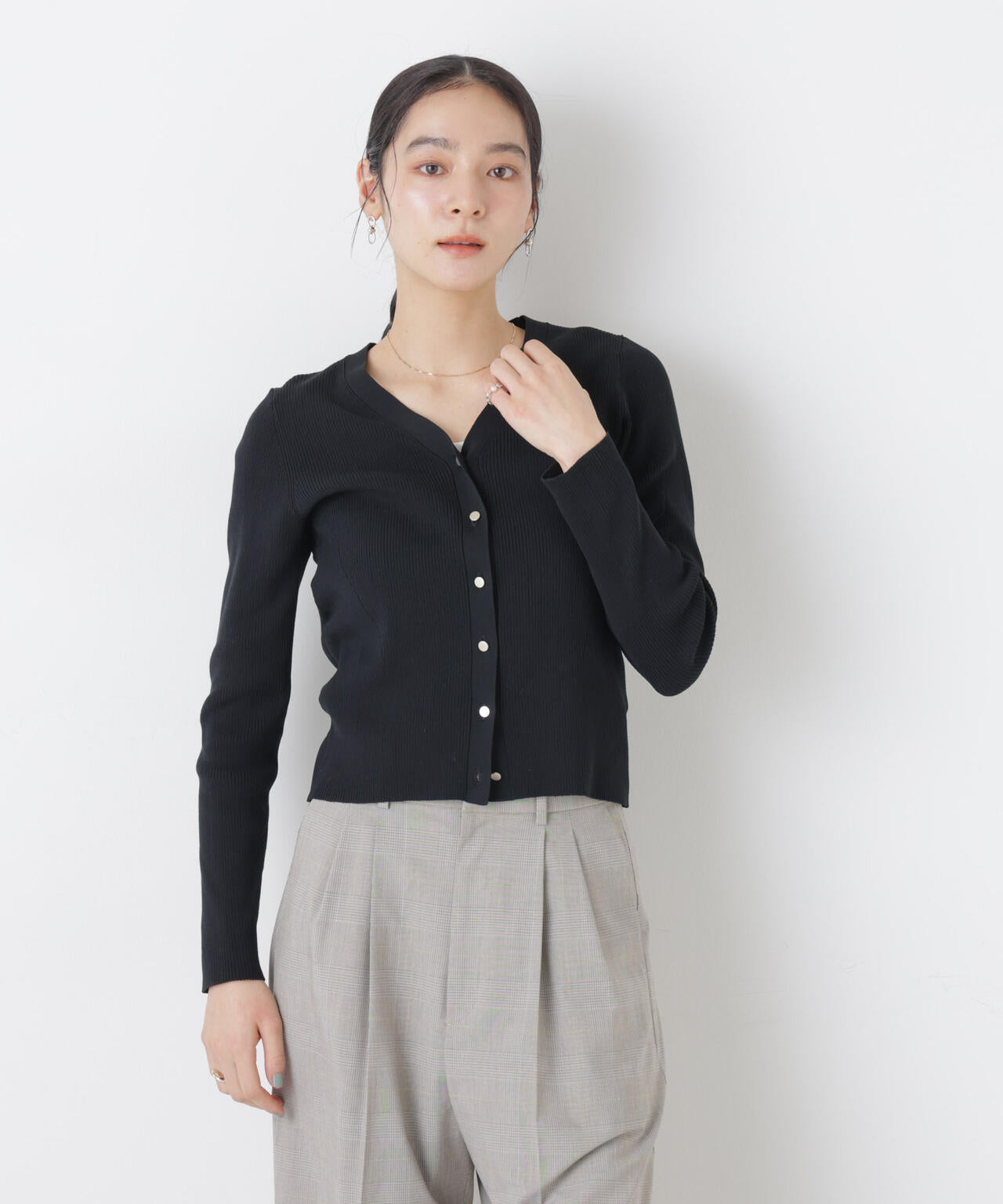 ウォッシャブルハイツイストVネックリブカーディガン