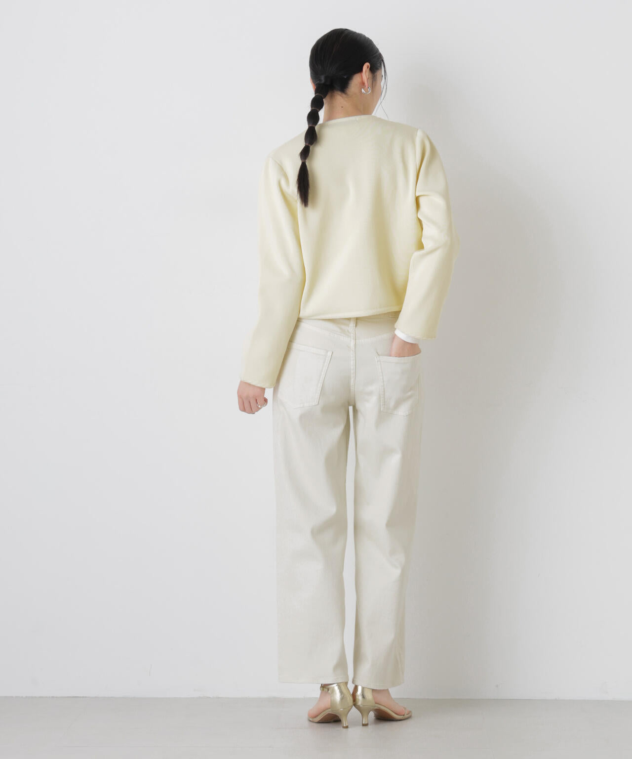 ゴールドボタンニットジャケット