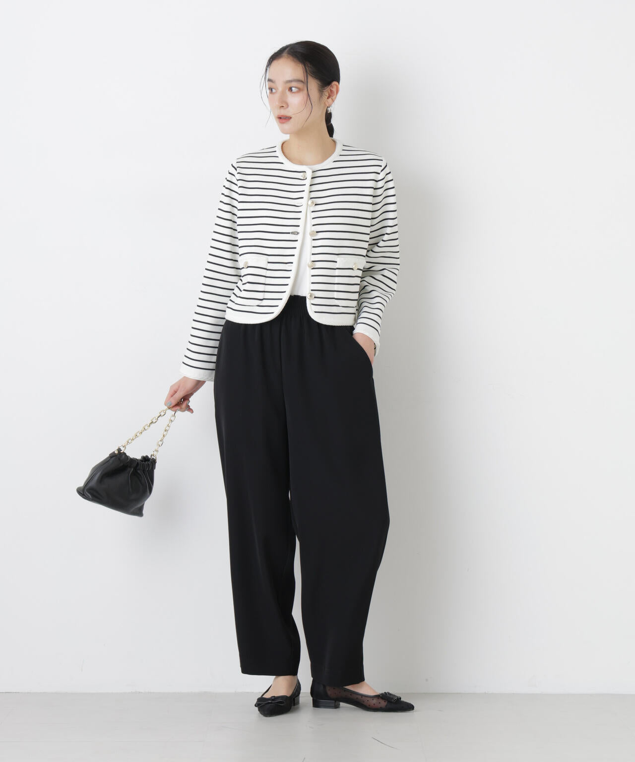 ゴールドボタンニットジャケット