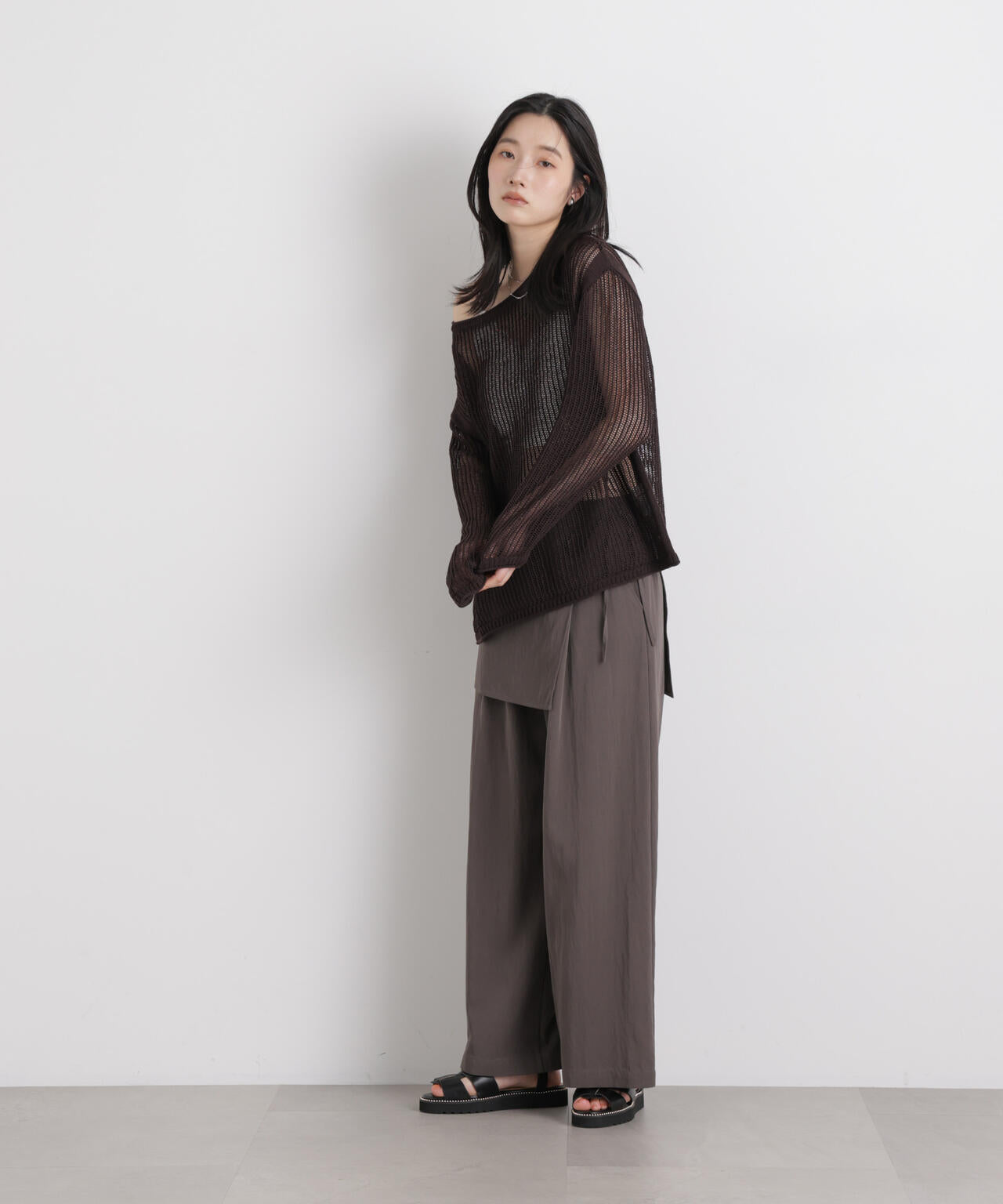 リネン混テープヤーンメッシュワイドニット