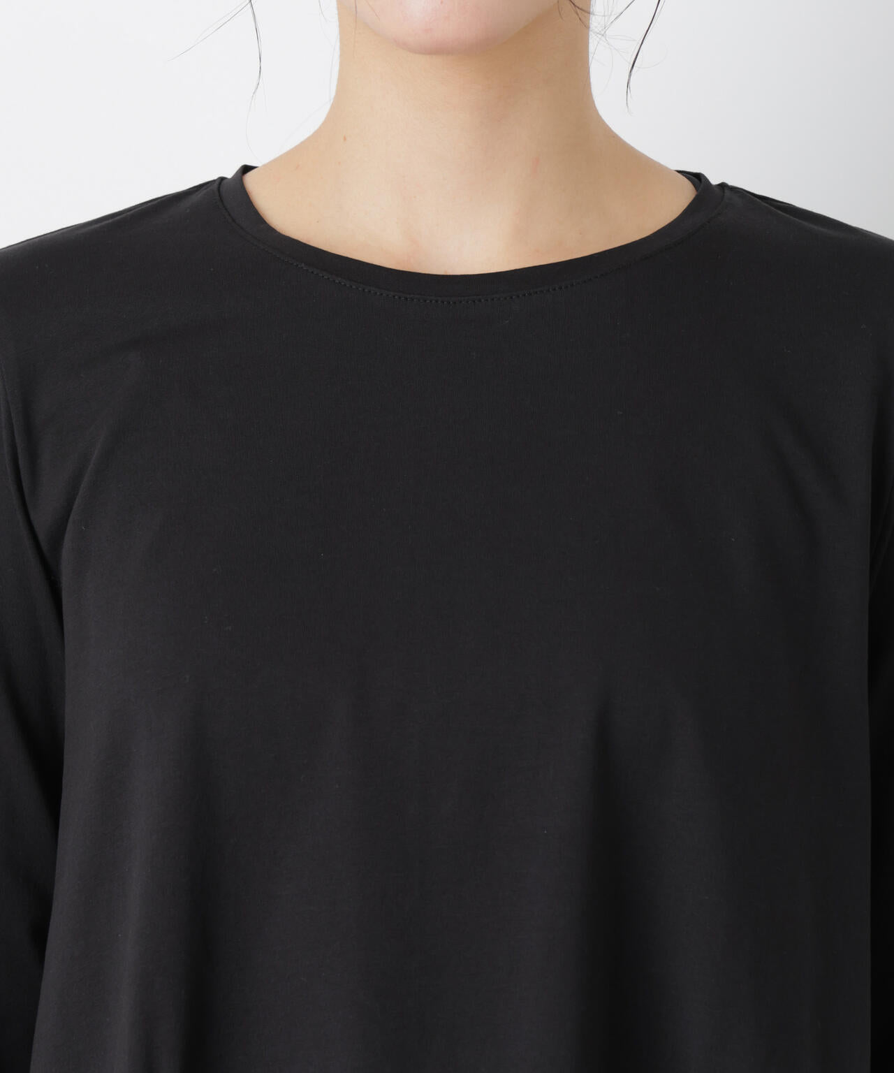 レースラッフルヘムカットトップス