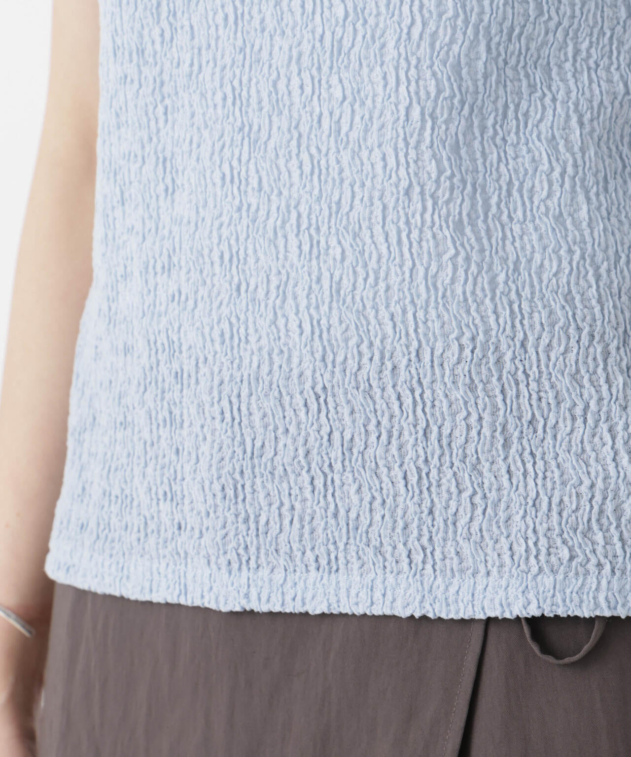 ランダムリンクルフリルトップス