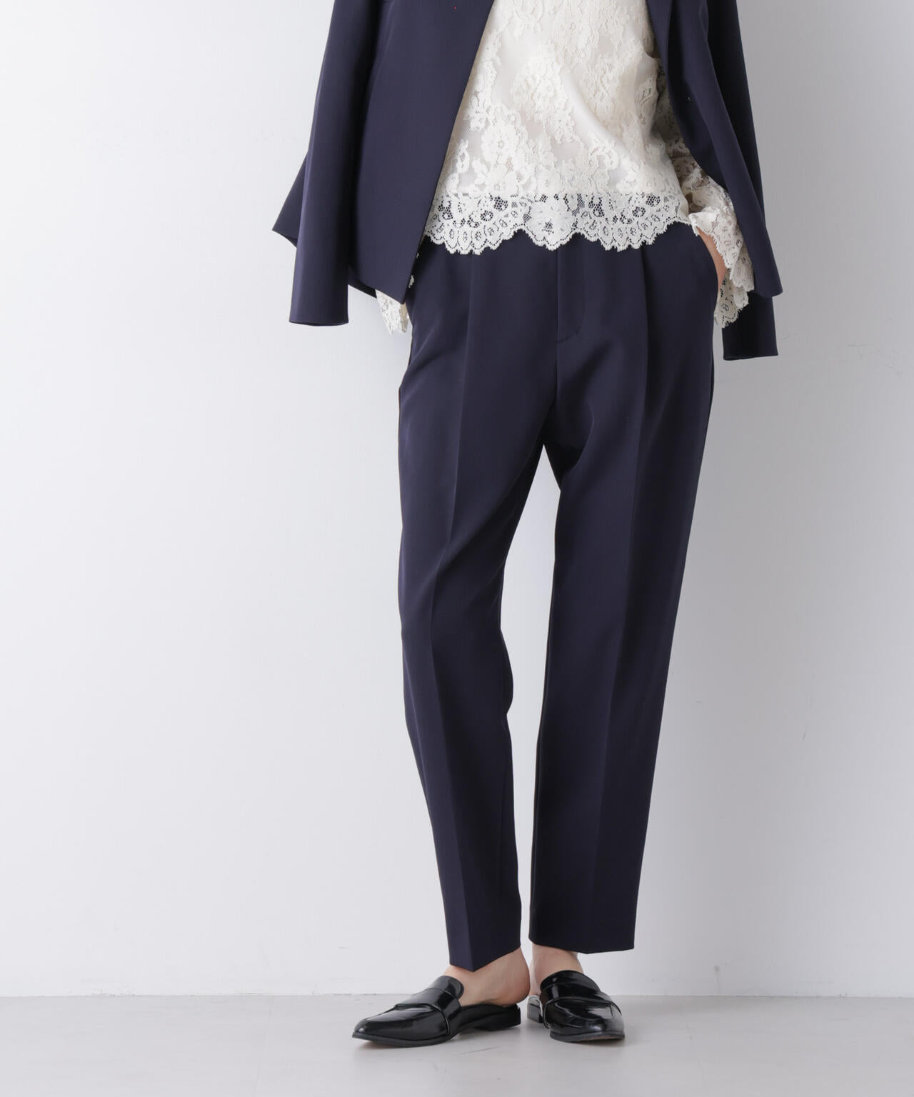 デイリーファンクション タックテーパードパンツ(セットアップ可)