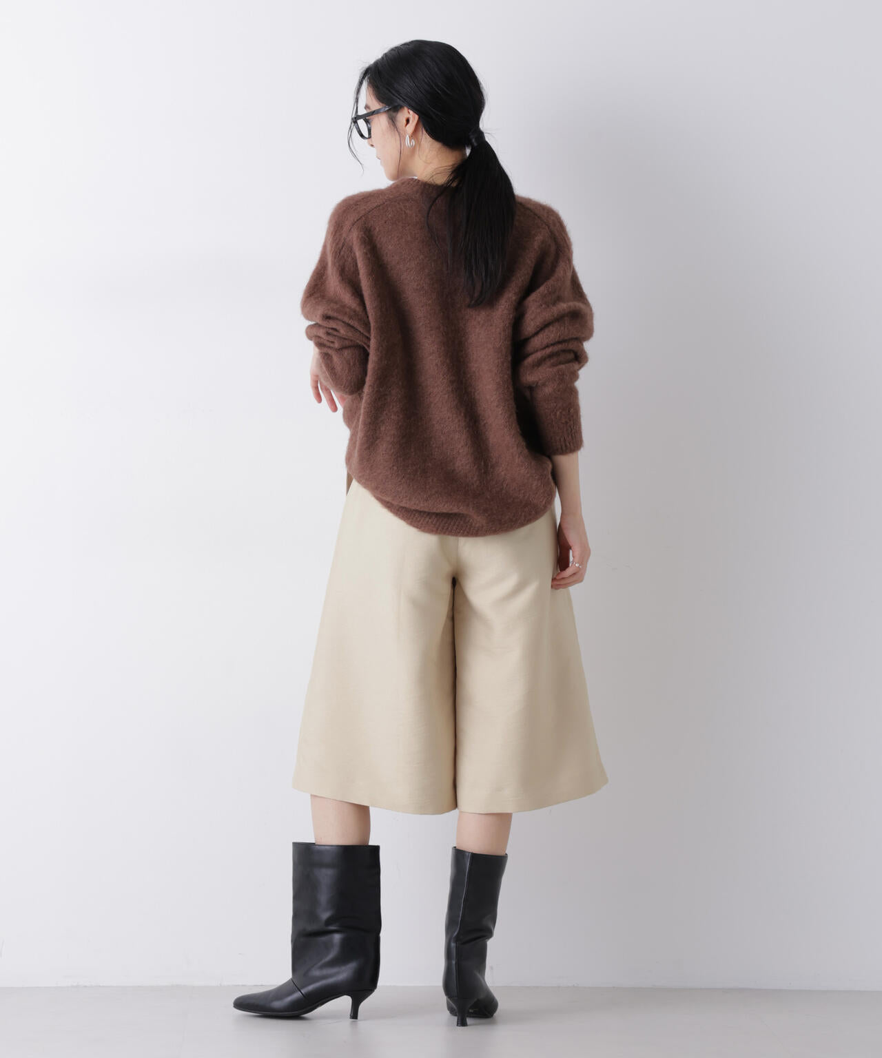 エアリーツイルボリュームキュロットパンツ