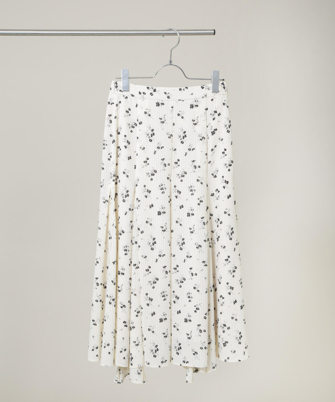 フラワープリントイレヘムタックフレアスカート(セットアップ可)