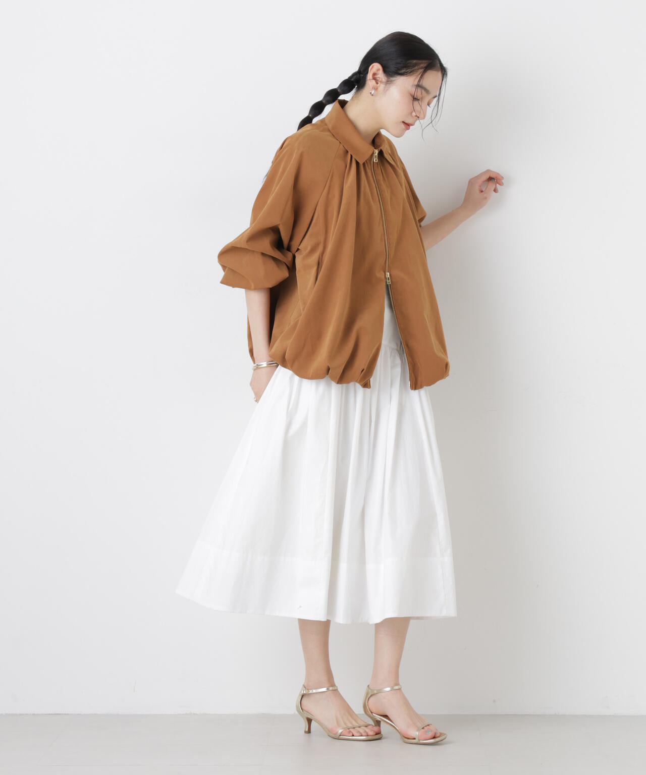 ローギャザーミディスカート