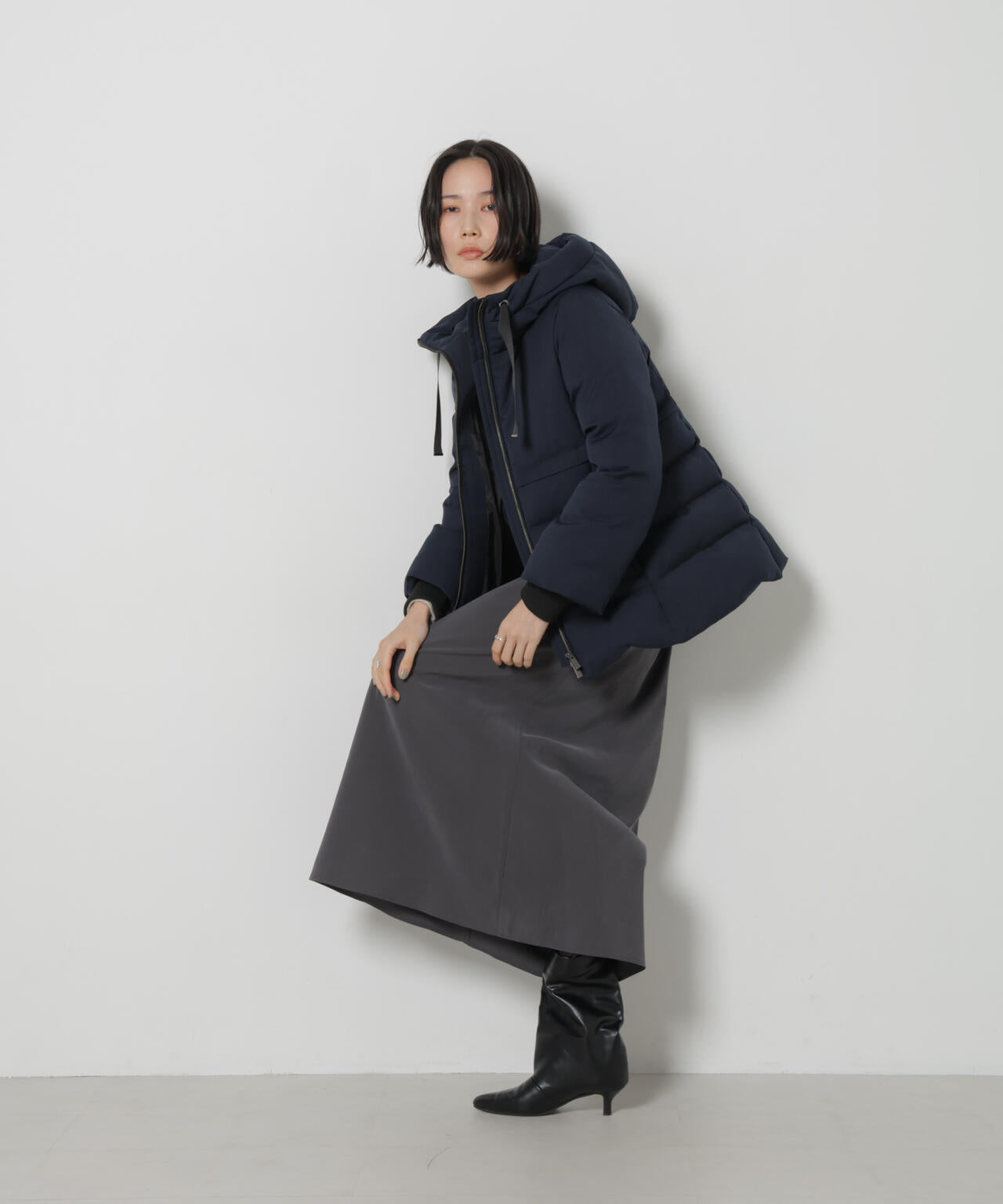 「西川ダウン(R)」サージショートダウン
