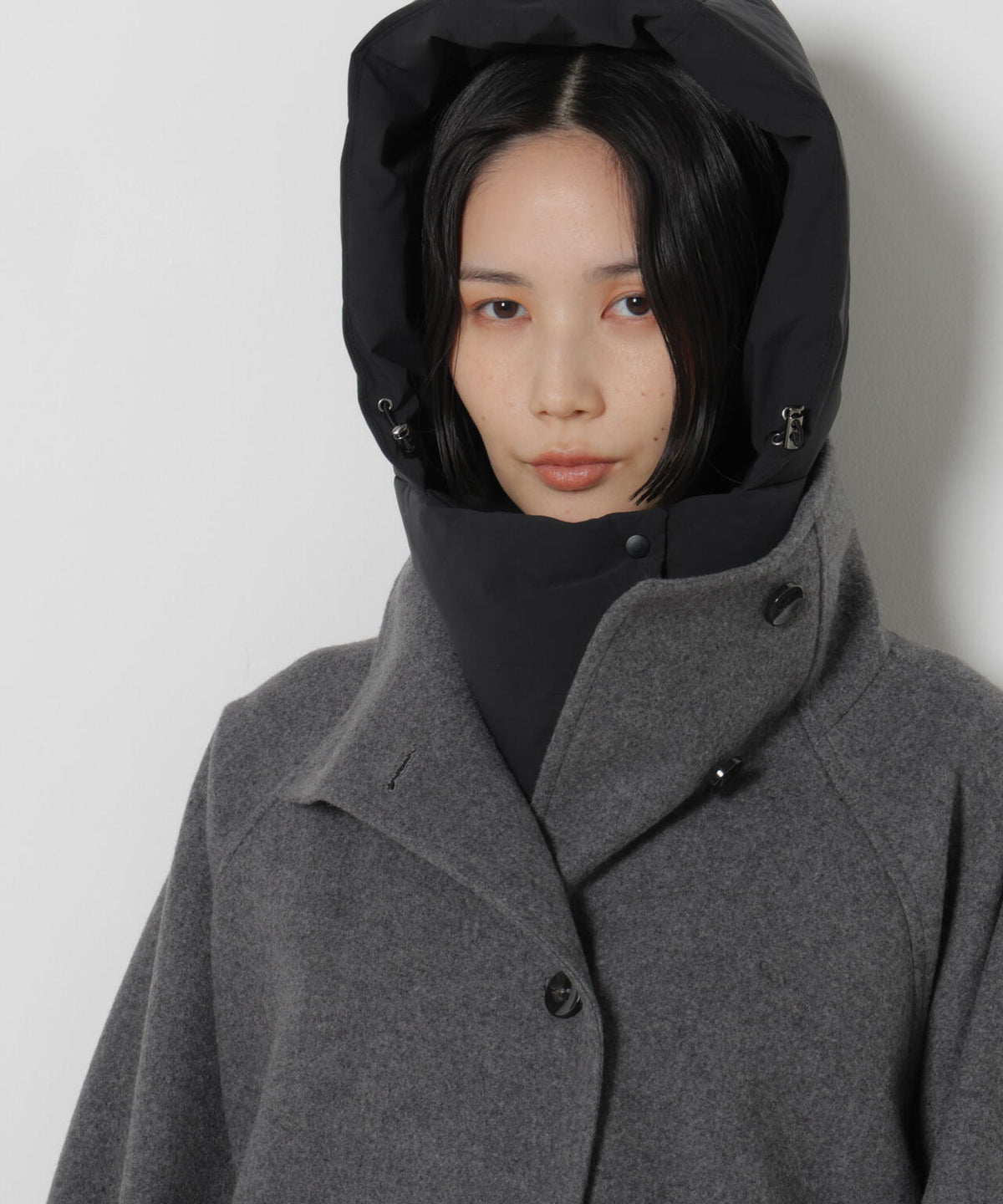 「My西川ダウン(R)」バラクラバフードロングダウン