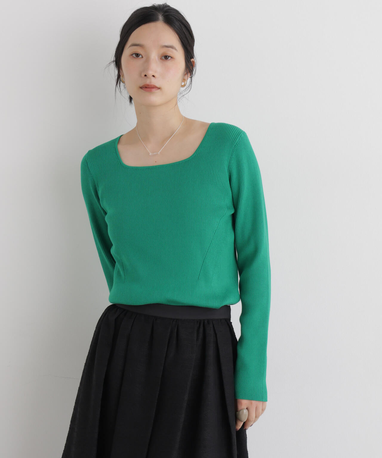CICA&UVカット加工スクエアネックリブニット