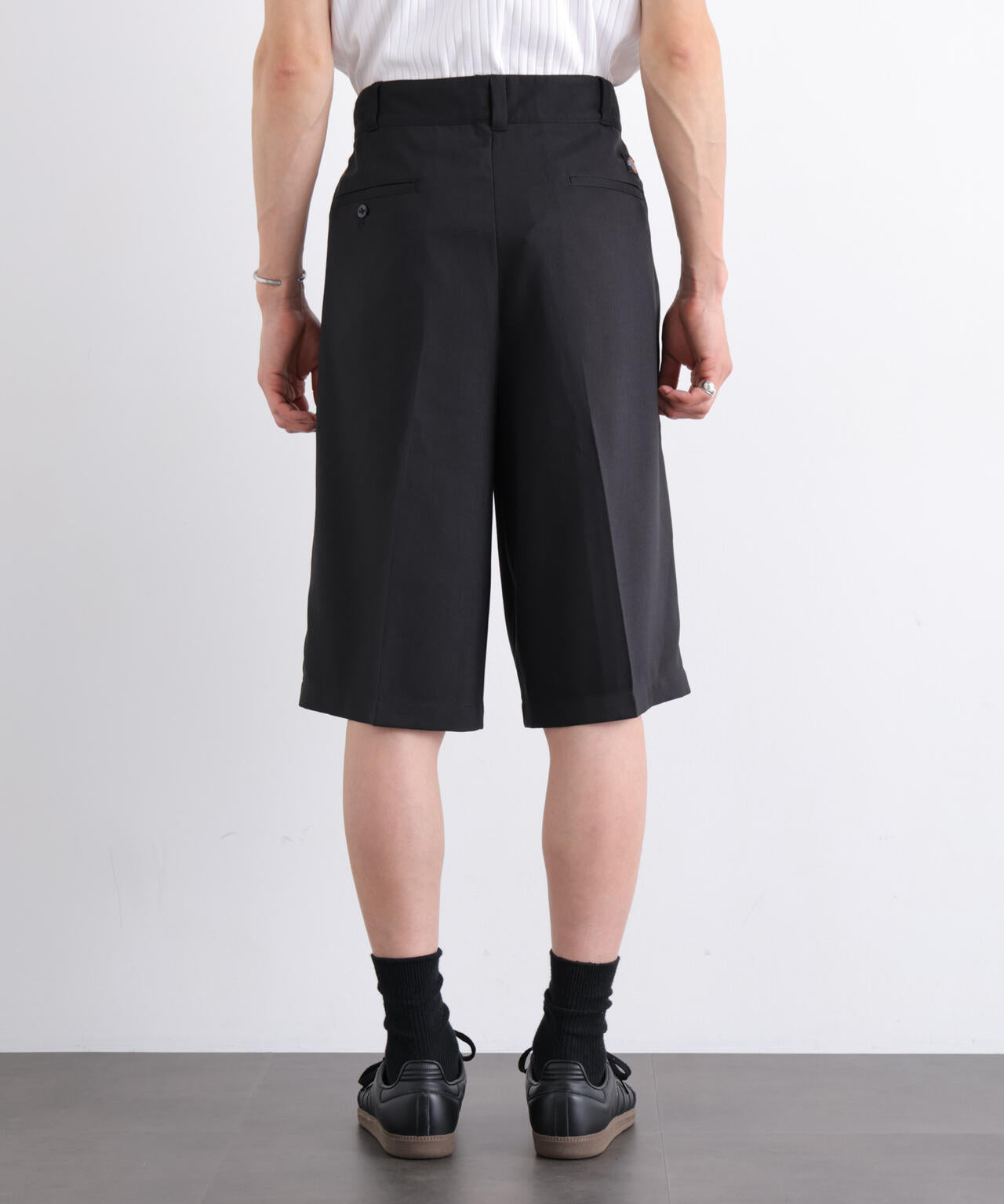 Dickies/別注 Wide Tuck Short Pants