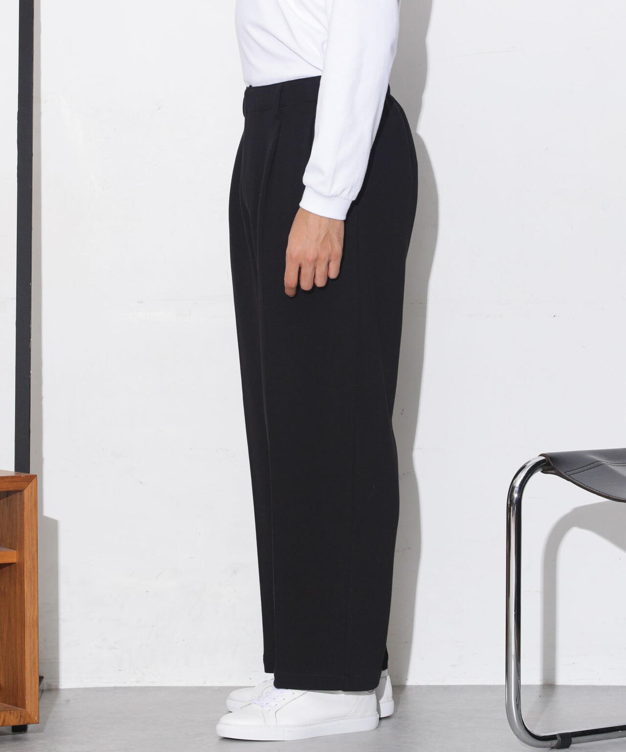 e9060cf2-57dd-5335-b68f-419e2a9cb464_Image