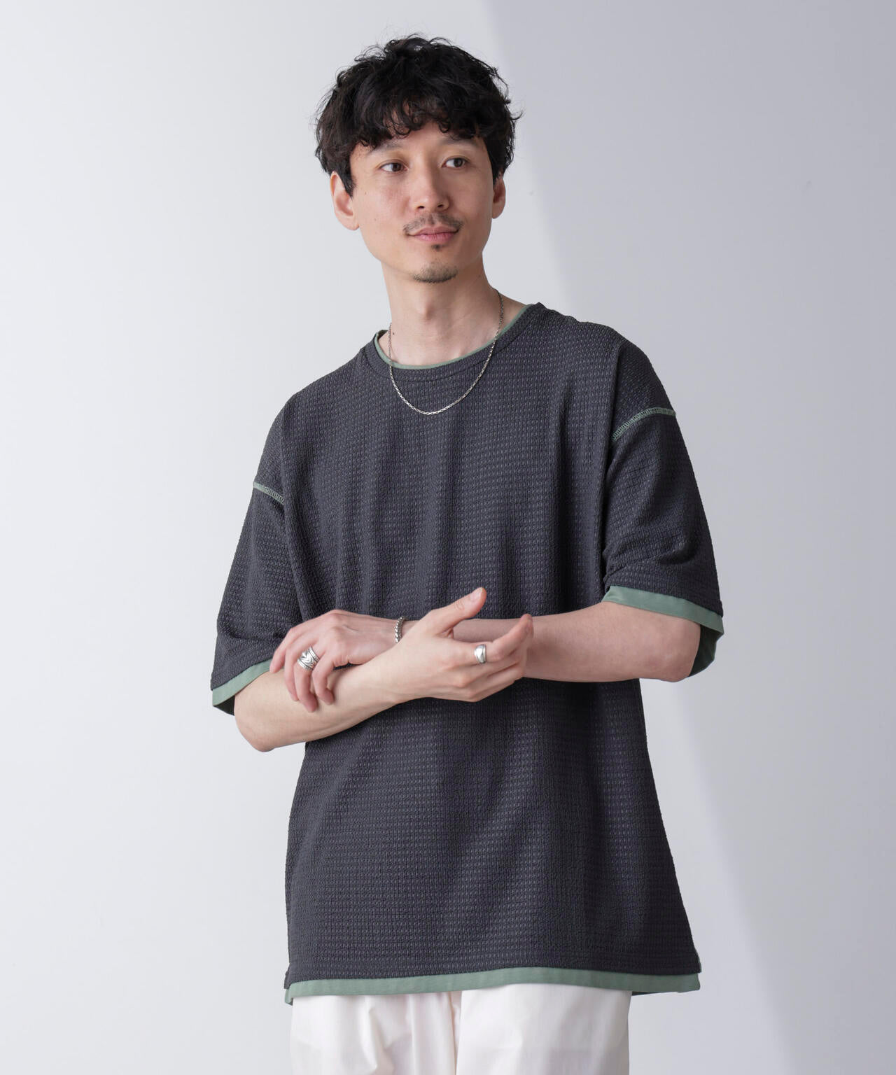 カラーステッチジャガードTシャツ 半袖
