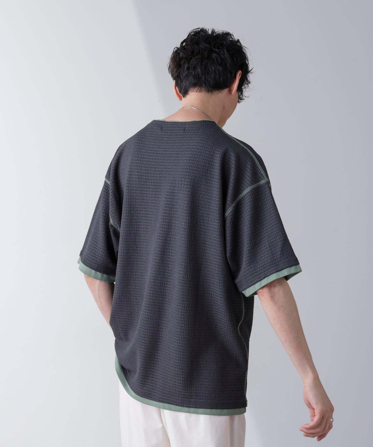 カラーステッチジャガードTシャツ 半袖