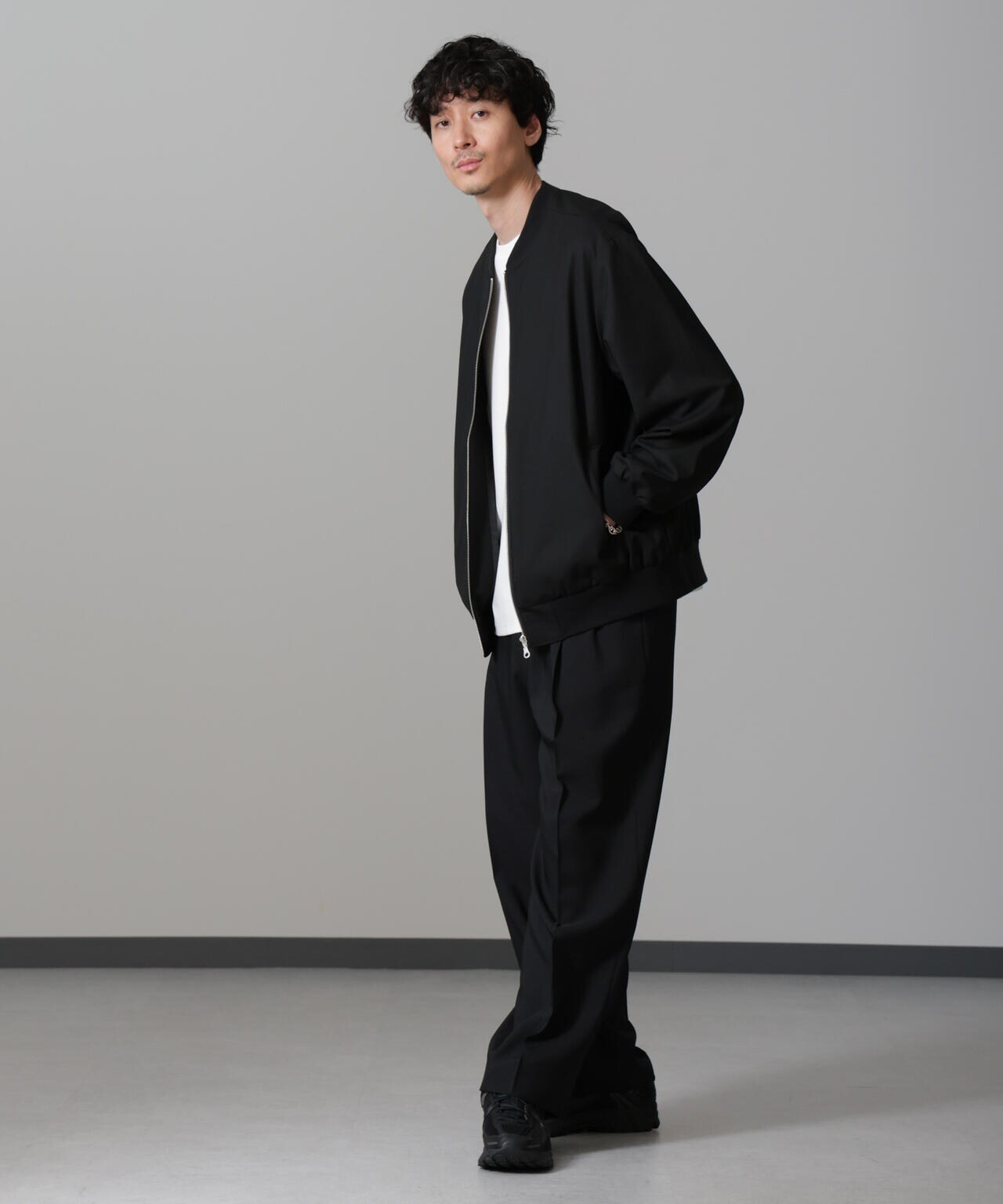 ナナナサーカ×ビューティー＆ユース　コラボ　MA-1 黒　リメイク　ボンバー袖 201811261159193.jpg