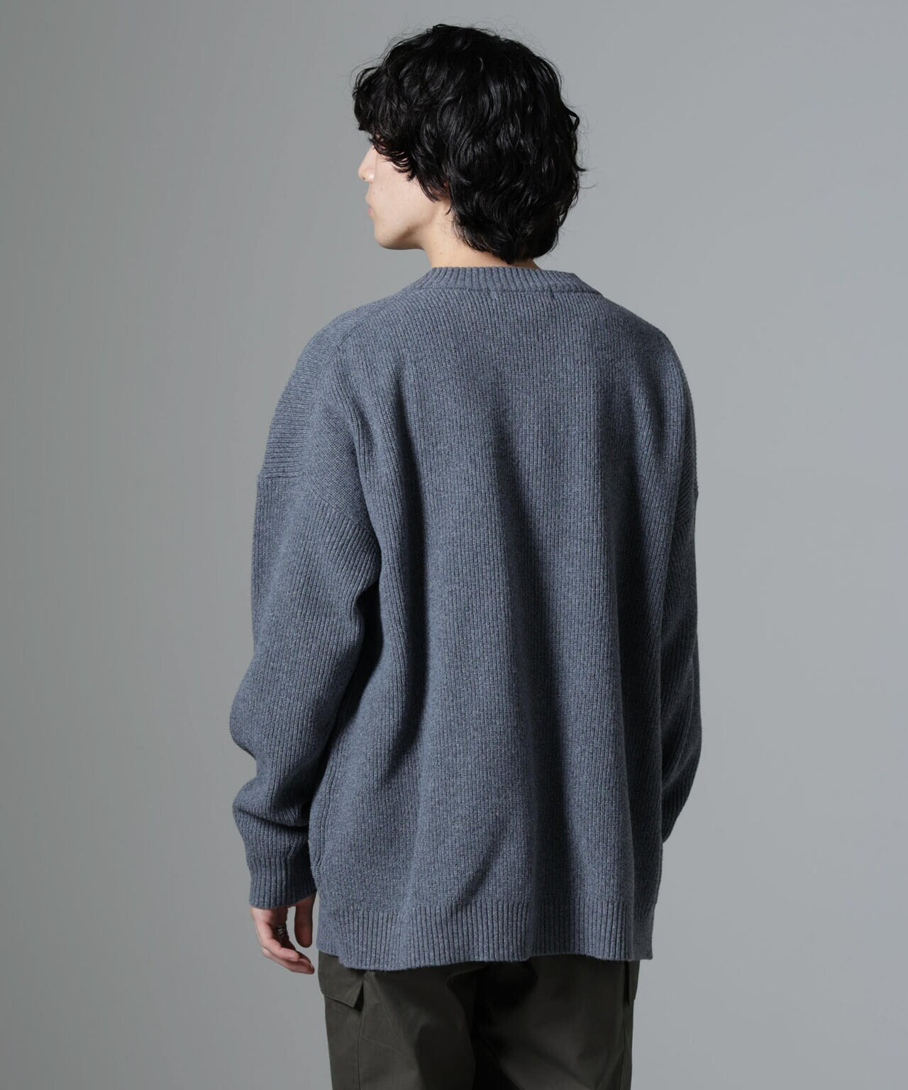 WEB限定/Vネックオーバーサイズニット | NANO universe（ナノ