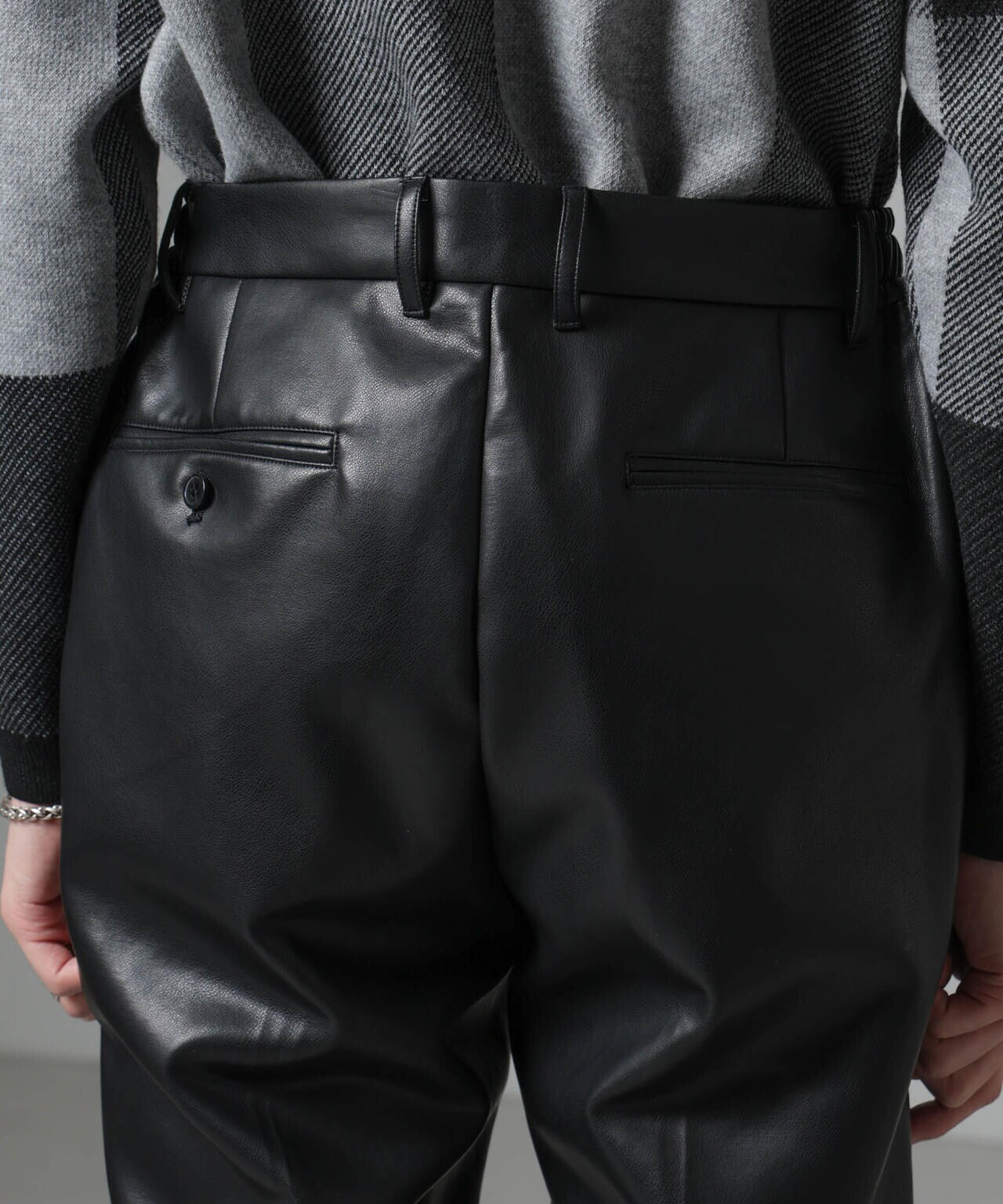 5a1a4abf-8fc7-5b73-9b02-be1fb5115f4b_Image