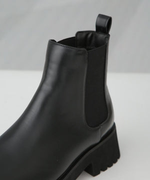 ff951451-8f37-5c82-b876-5b8dc26868e8_Image