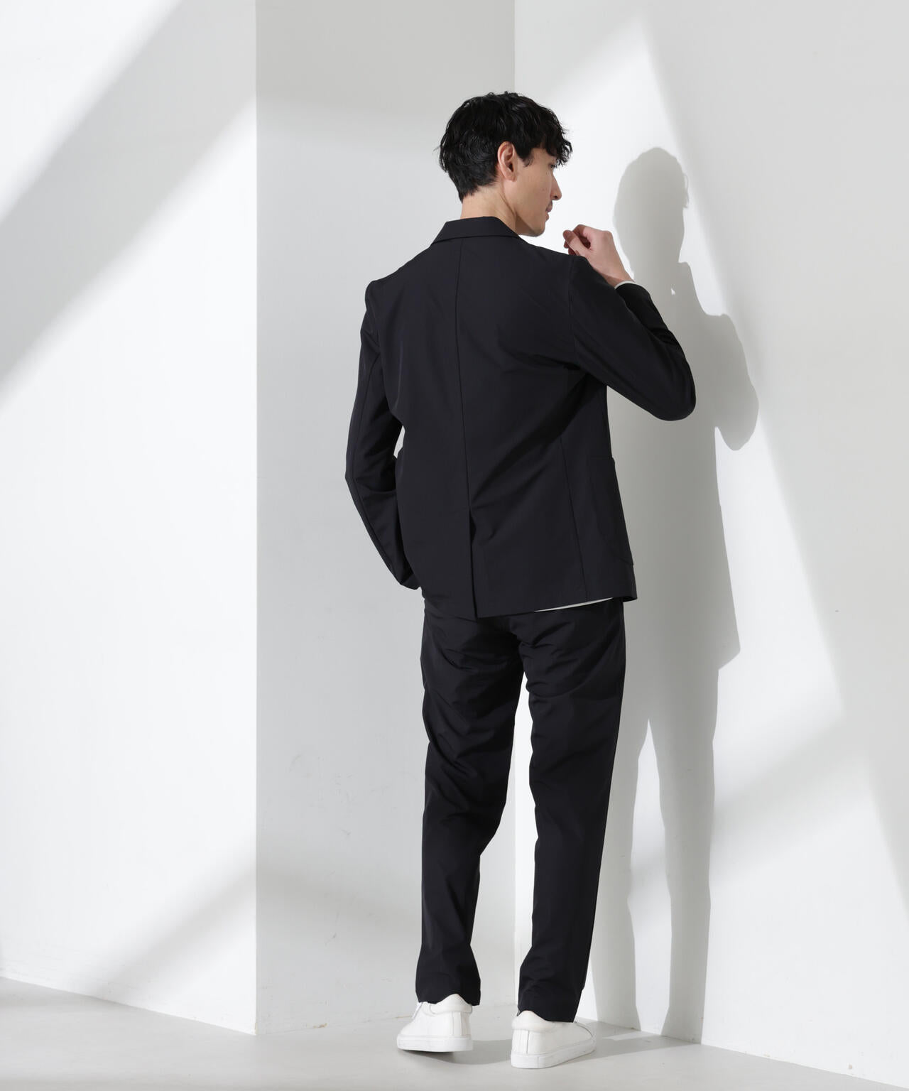 fee416a1-ab53-5725-8bf2-fa63ee92bab3_Image