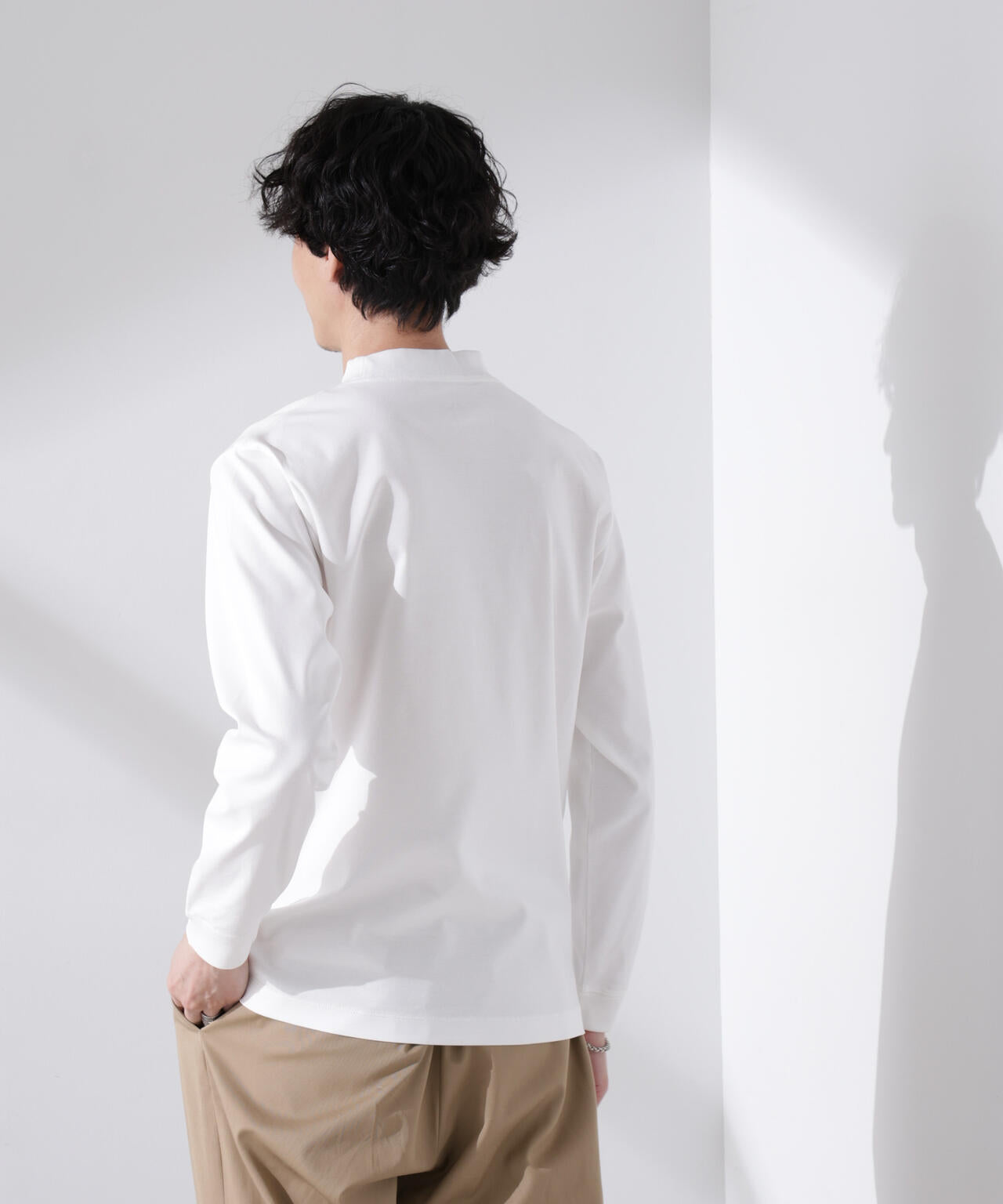 アンチスメルモックネックTシャツ 長袖 | NANO universe（ナノ