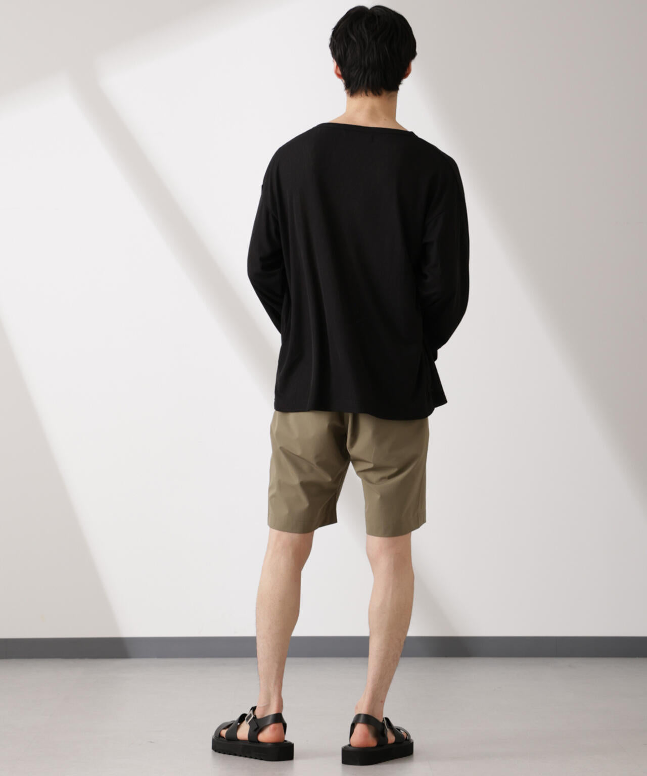 WEB限定/セミシアークルーネックプルオーバー 長袖