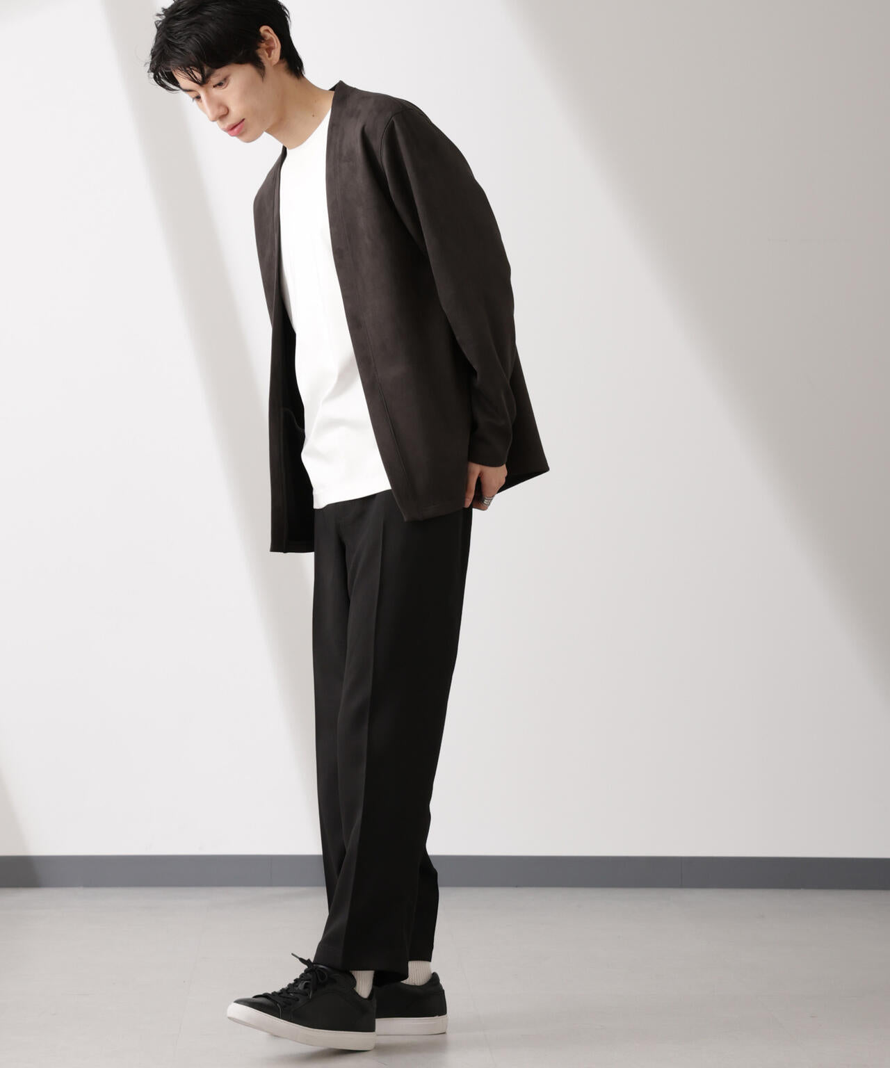 ab4253c7-9c7e-5b05-9ccf-7c4f746bc85a_Image