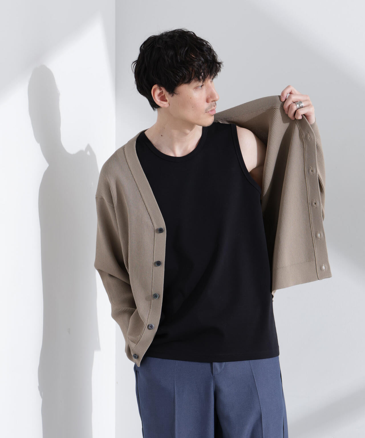 6ee17879-b698-58f7-9695-81d1f806de5c_Image