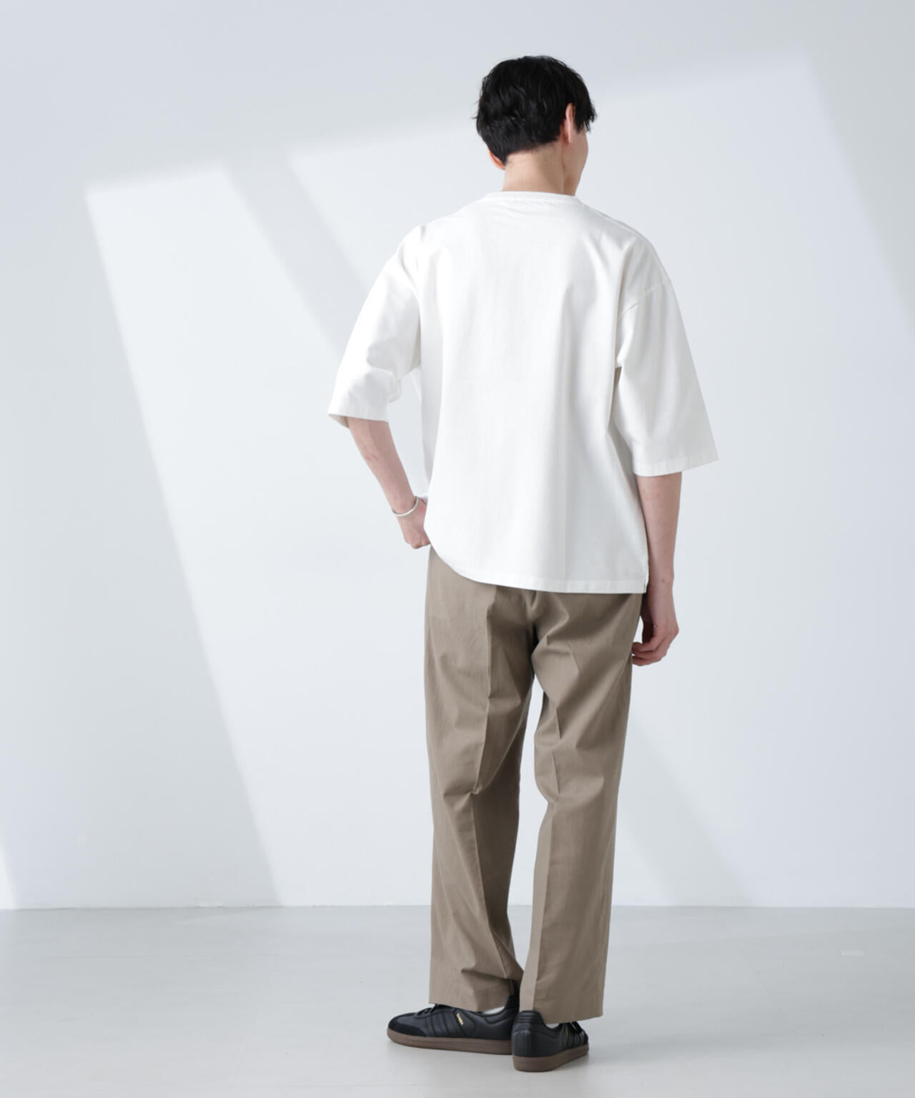 c077a096-b560-5be2-b5a6-dba85ddb7a2e_Image