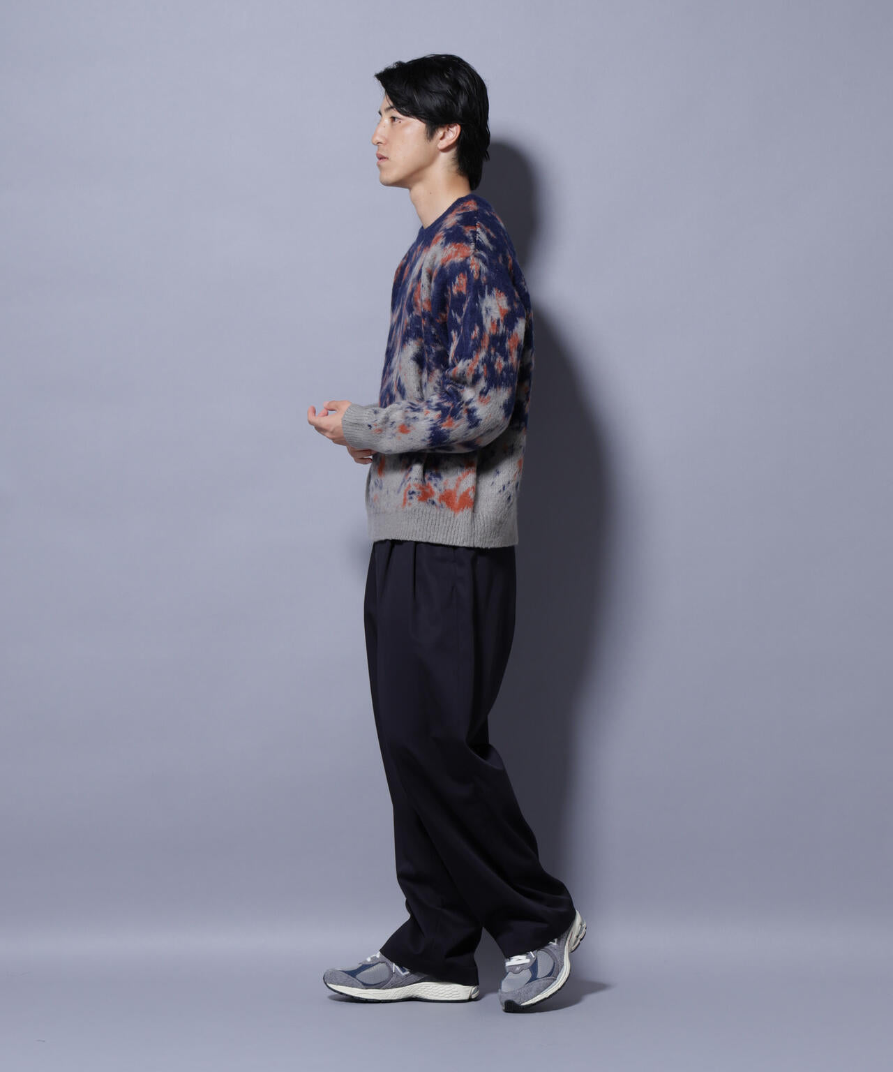 アート柄クルーネックニット2 ブライトカラー