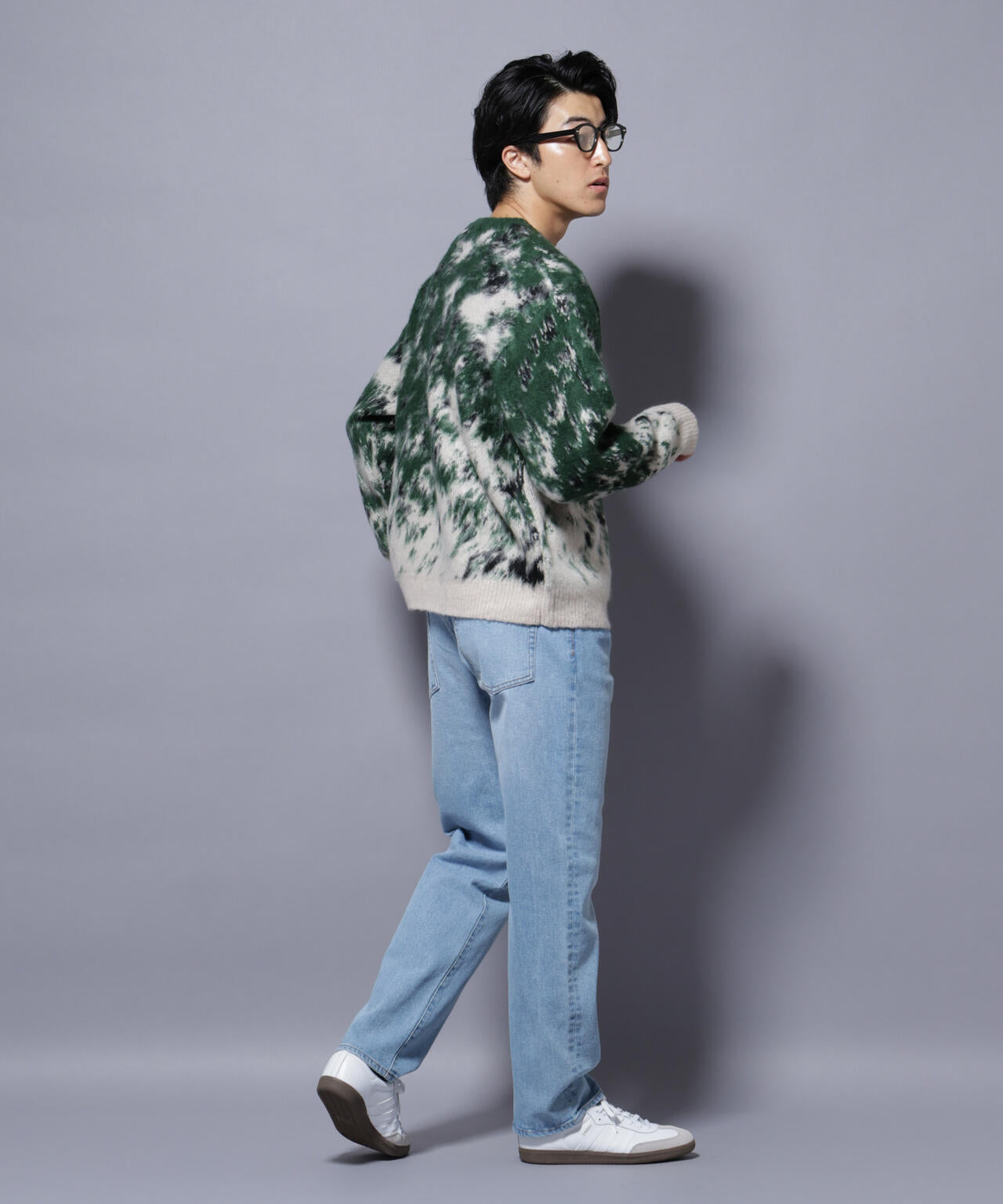 アート柄クルーネックニット2 ブライトカラー