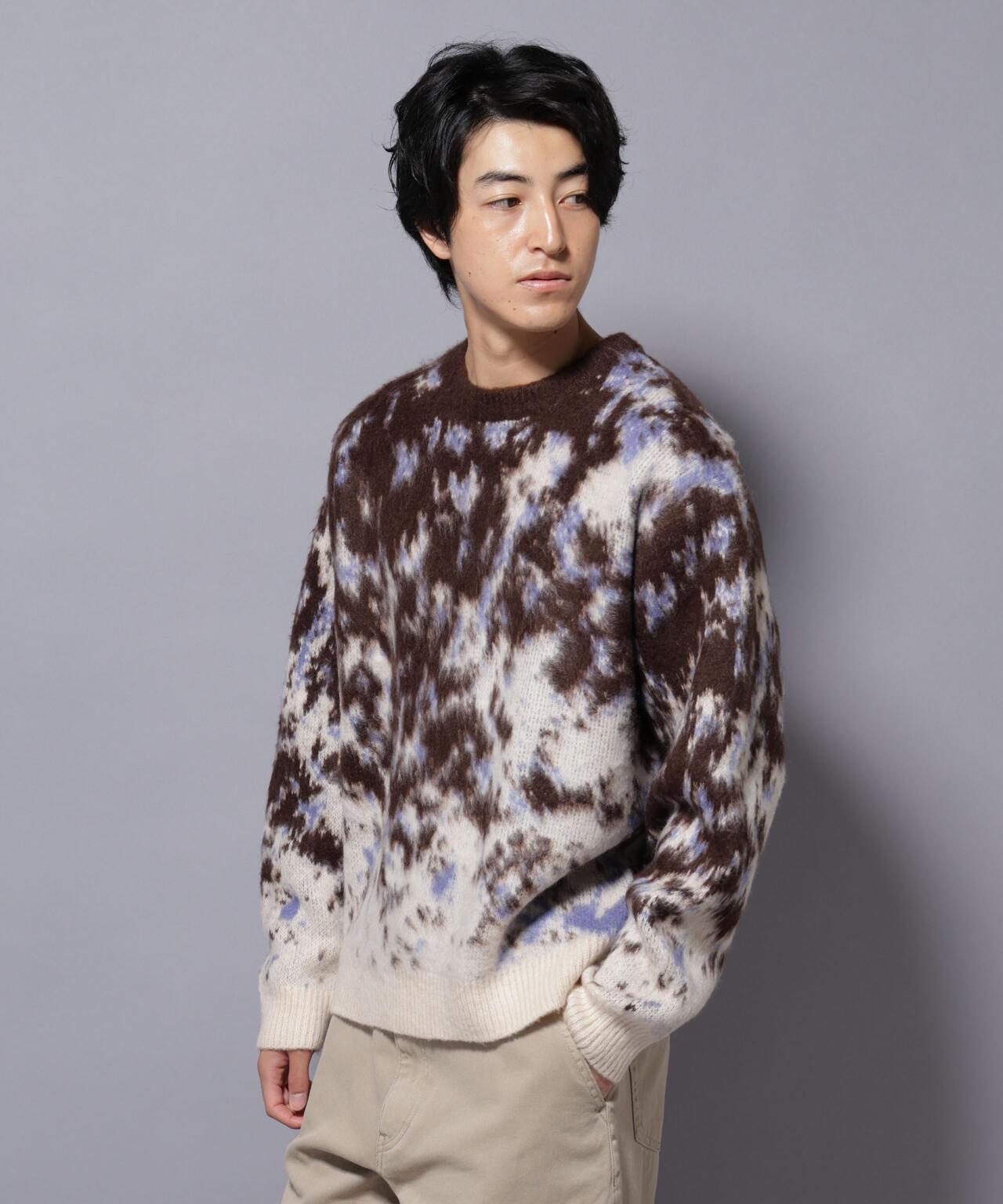 アート柄クルーネックニット2 ブライトカラー