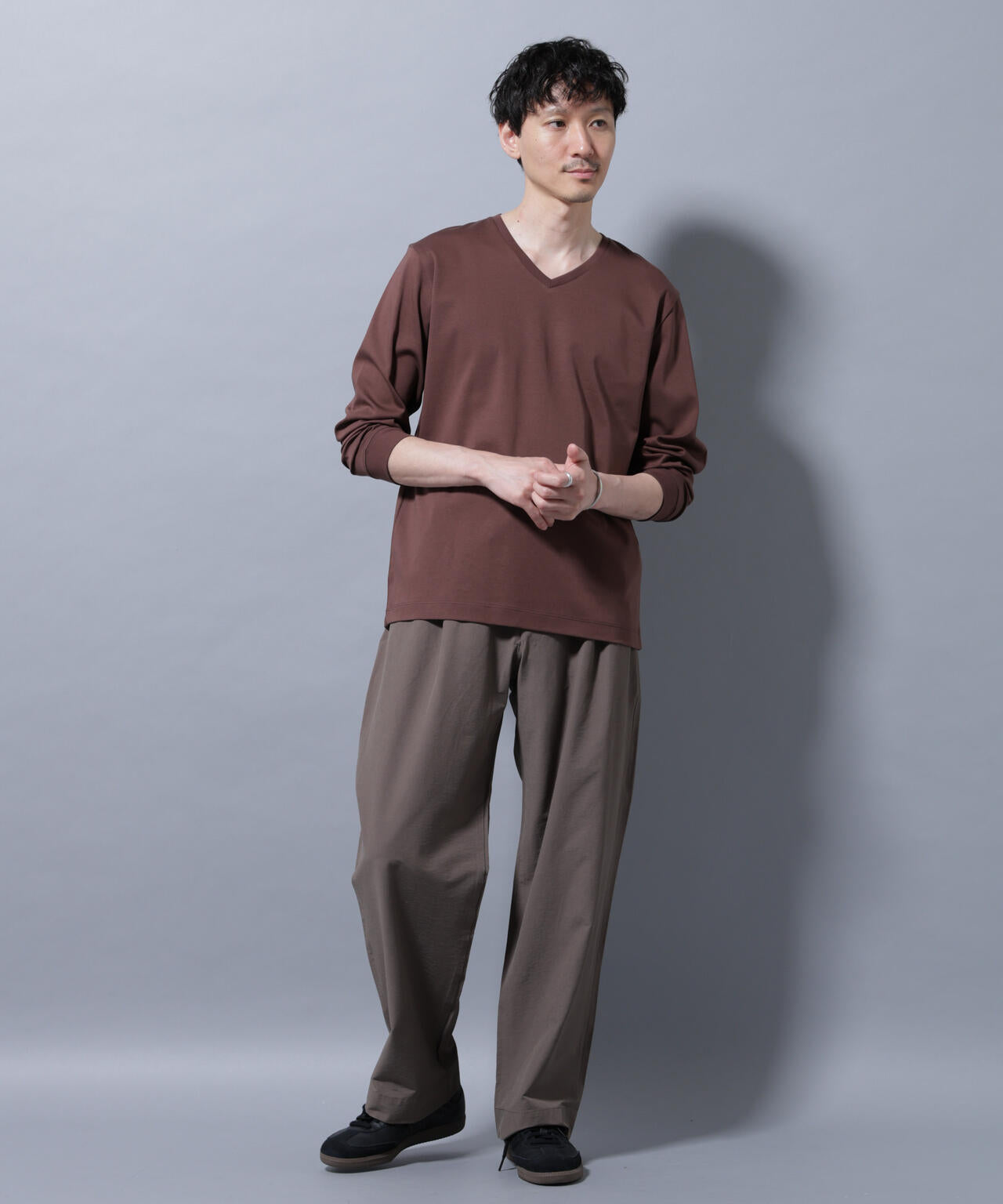 アンチスメルVネックTシャツ 長袖